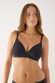 Sujetador nomarks Brisa sin aro con relleno negro