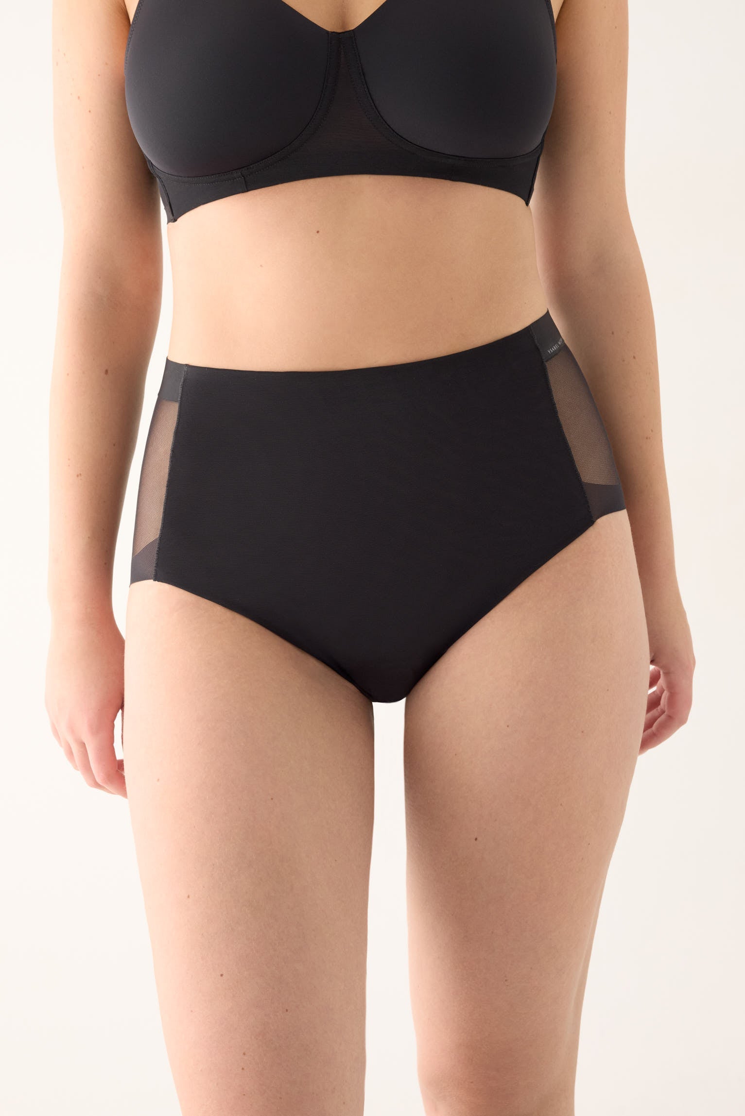 Braga nomarks alta de control negra