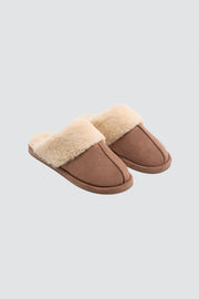 Zapatillas de casa con ribete de pelo marrones