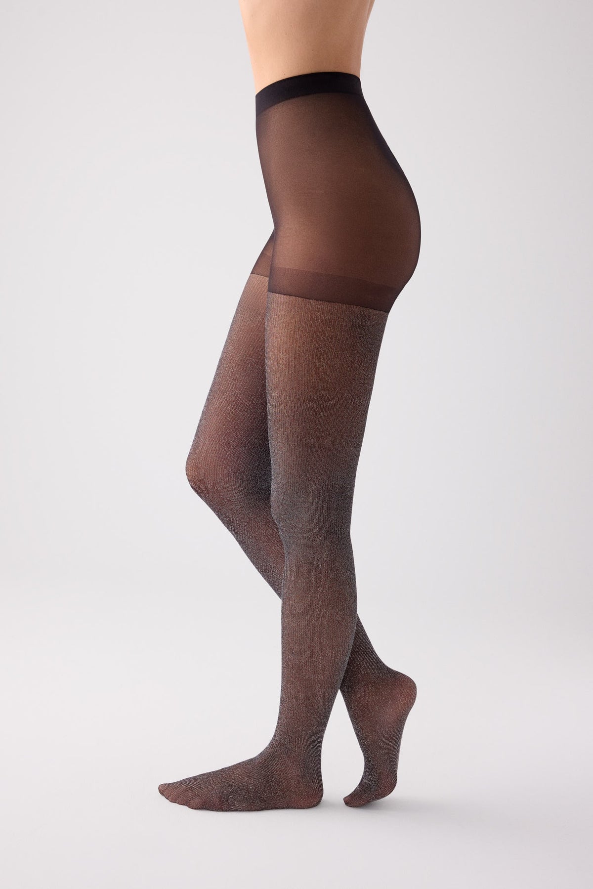 Panty 20 denier brillo tipo glitter negro