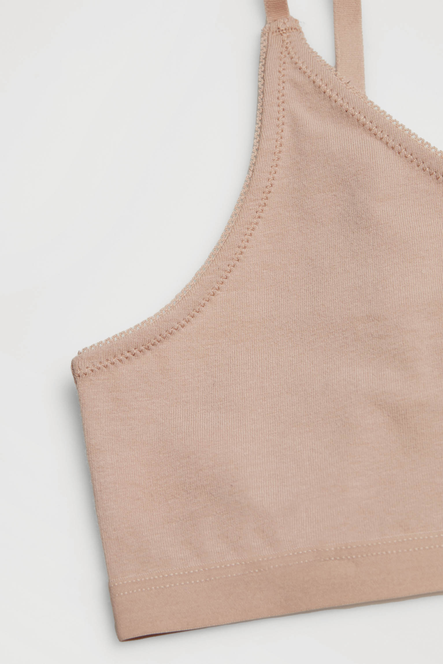 Top juvenil liso nude