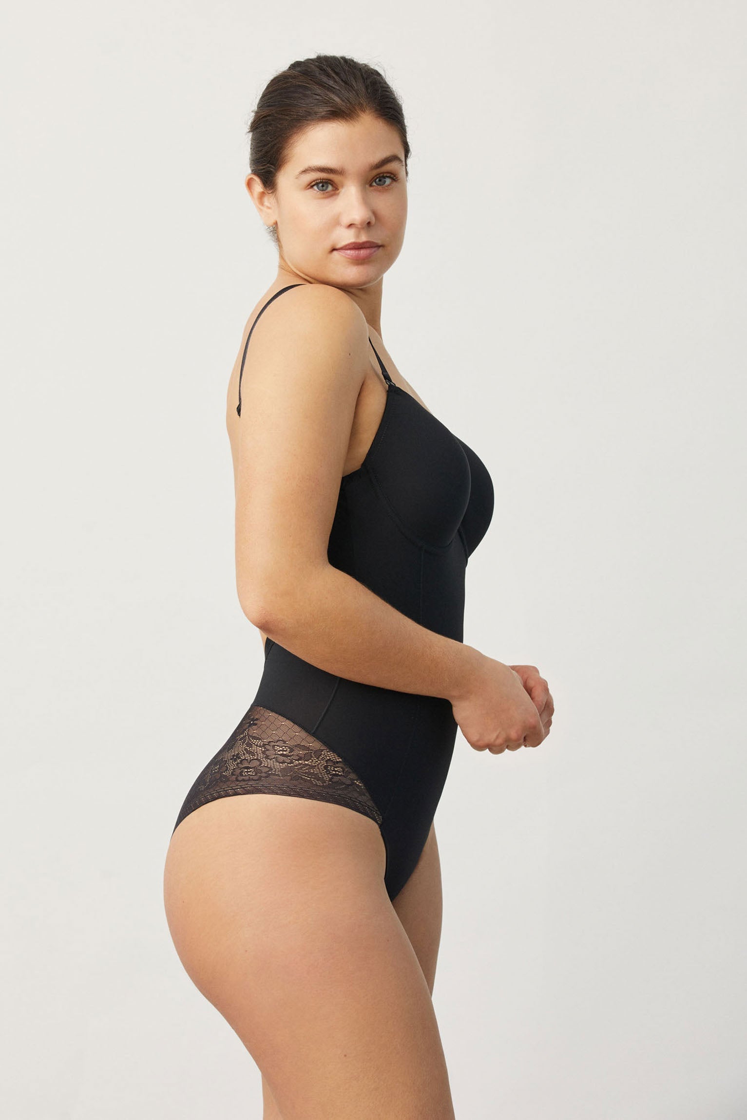 Body reductor espalda abierta - Negro