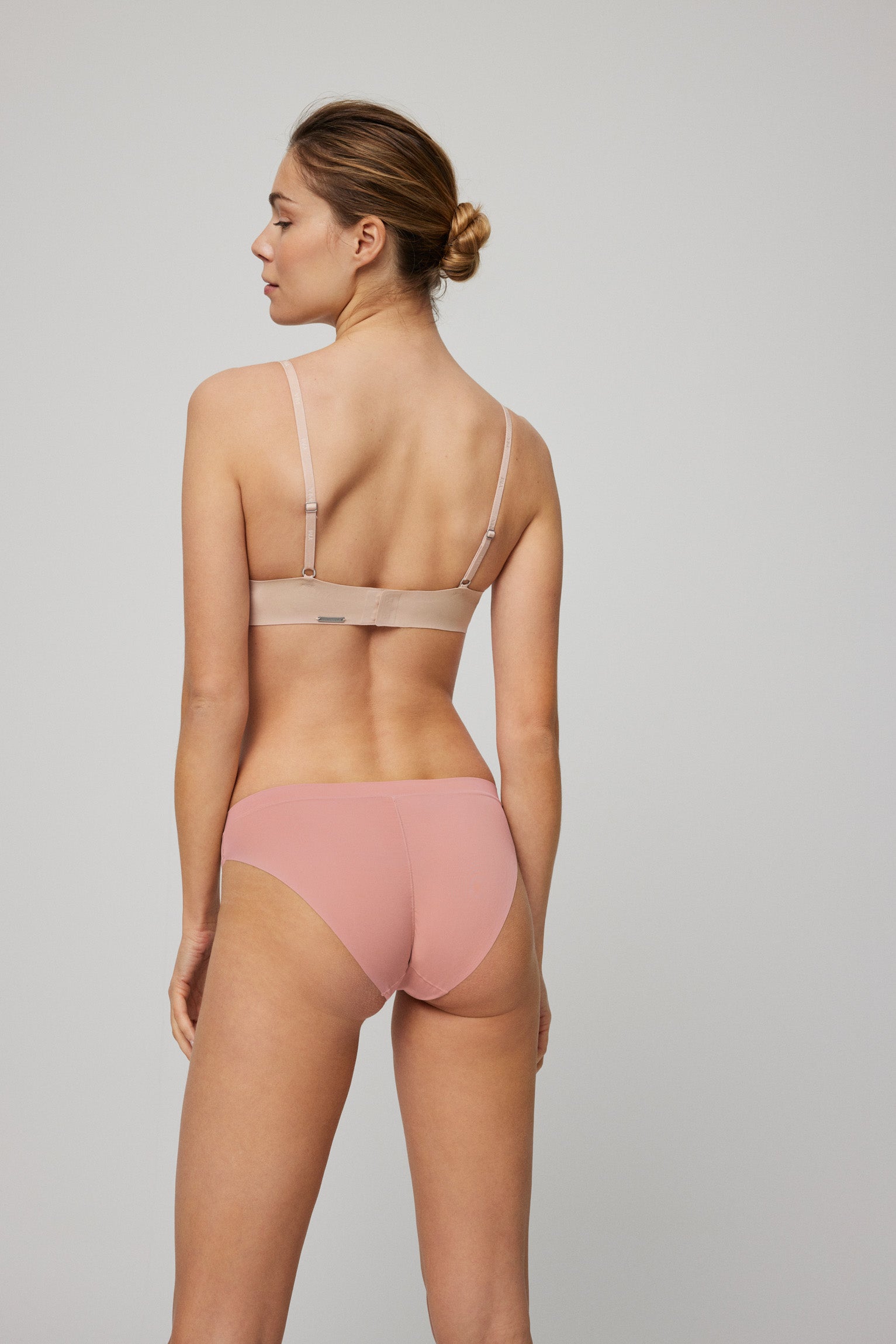 Braga mini adapt con acabados invisibles rosa