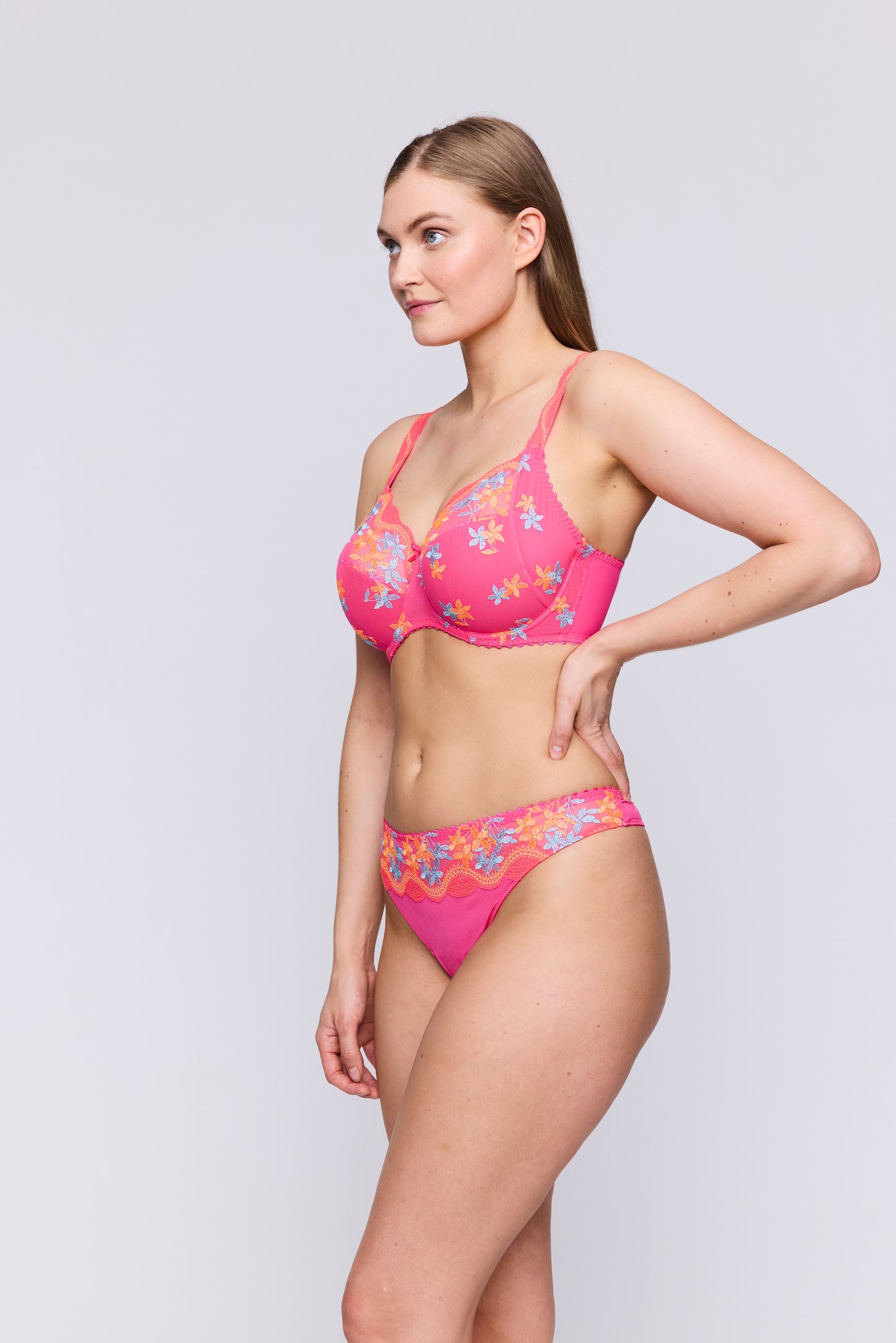 CALA LUNA Blogger Pink tanga