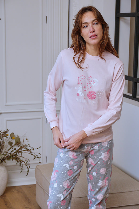 Pijama de mujer interlock con estampado estelar