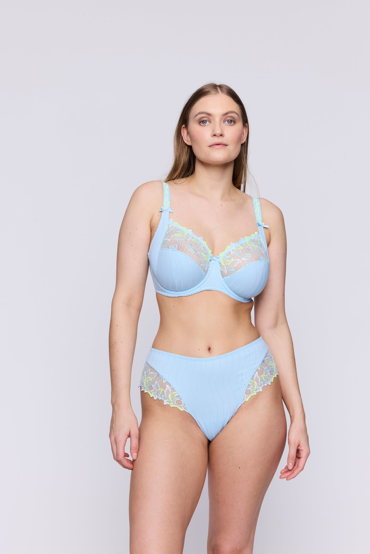 DEAUVILLE Milky Blue sujetador copa entera