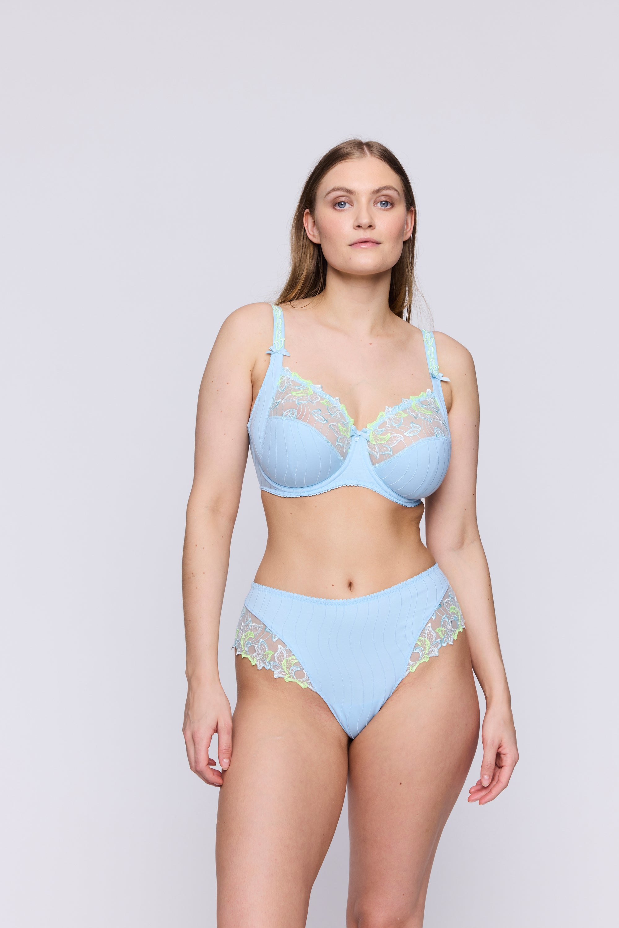 DEAUVILLE Milky Blue sujetador copa entera