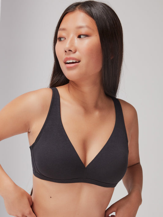 Sujetador triangular sin aro y foam extraible - Negro - 1/0142