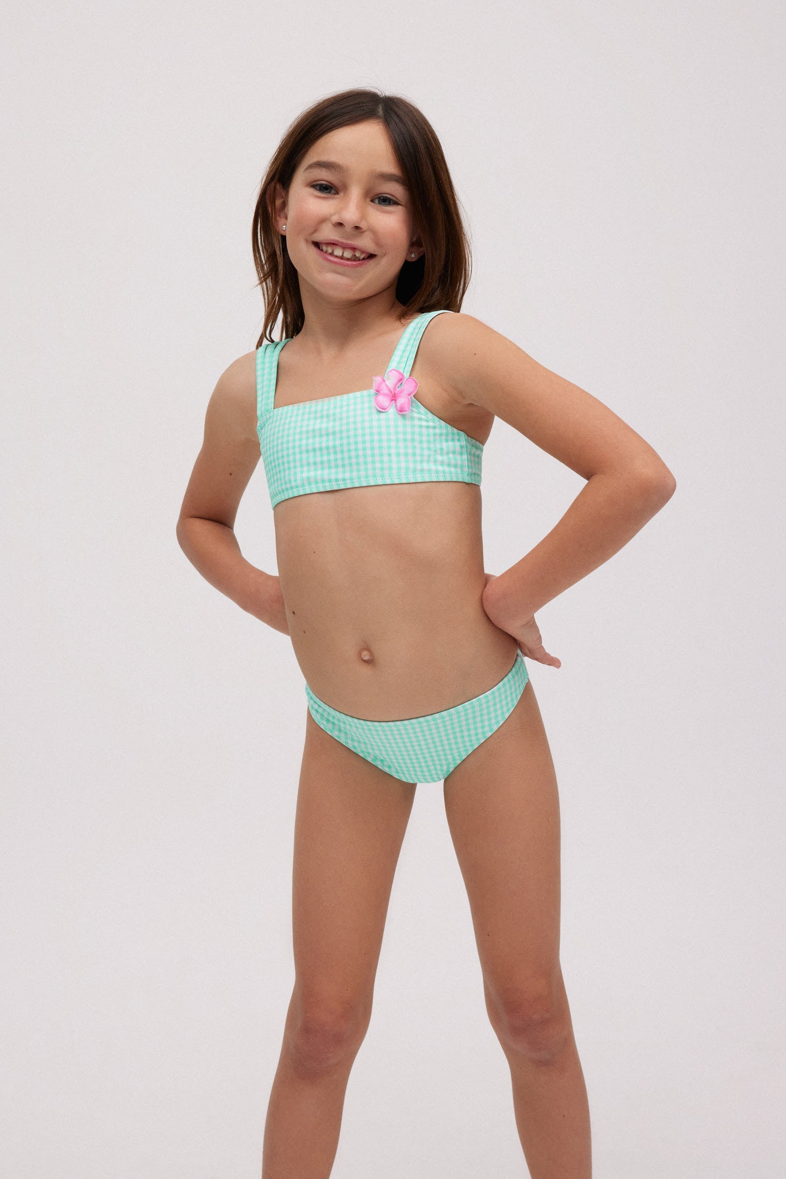 Conjunto de bikini niña vichy detalle flor