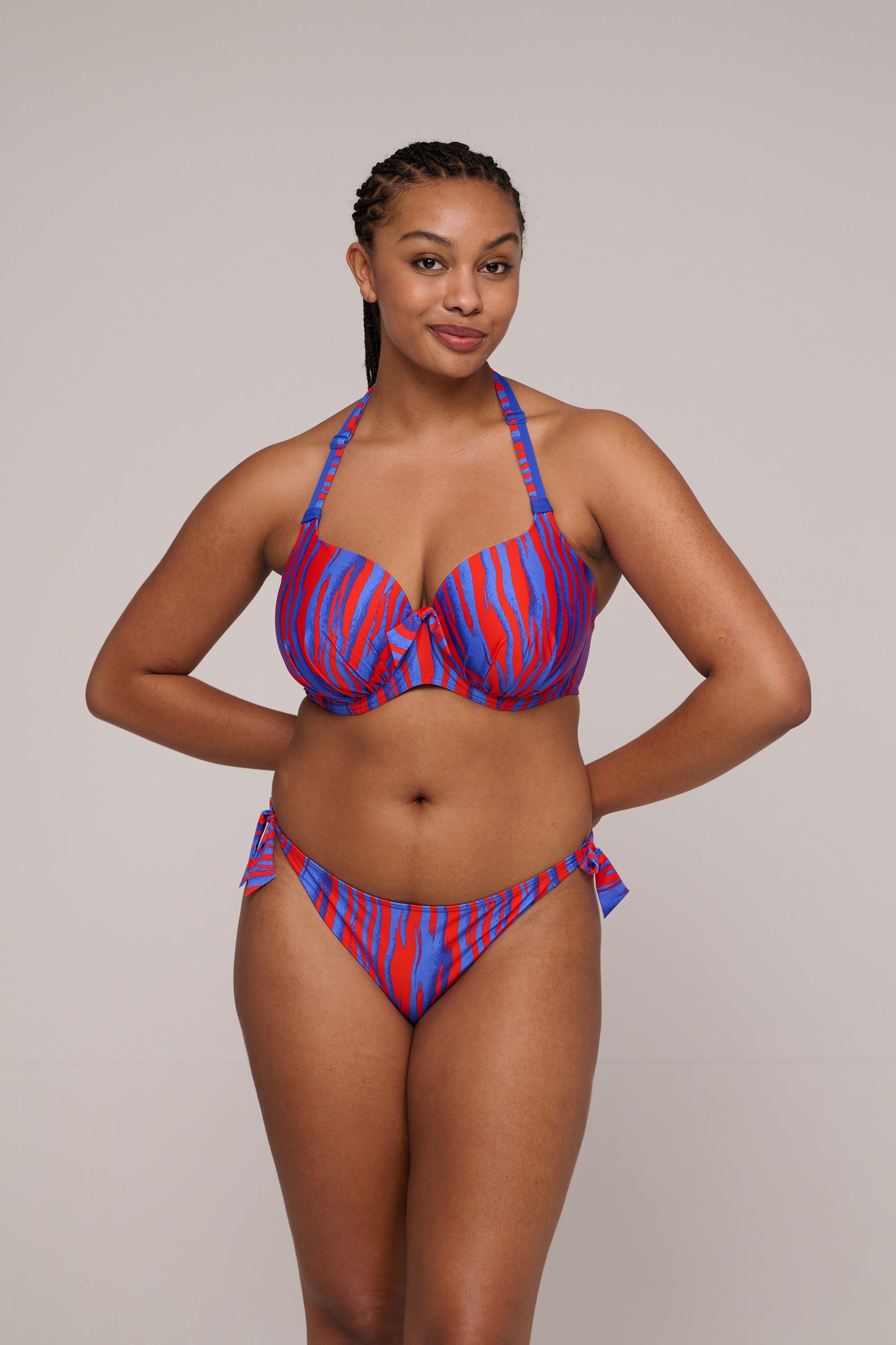 SKUDAI Wild stripes bikini con foam escote corazón