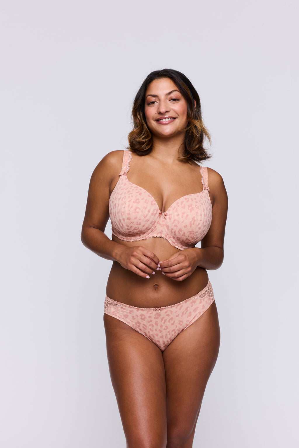 MADISON sweet dust suj. con foam escote corazón