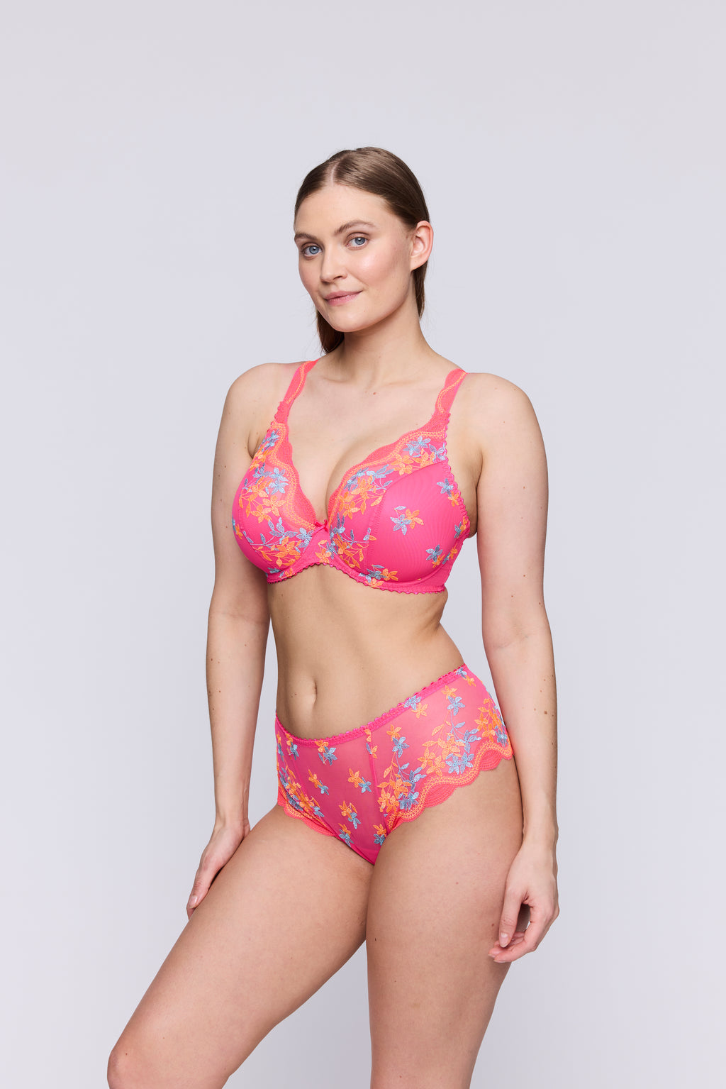 CALA LUNA Blogger Pink suj. escote prof medio relleno