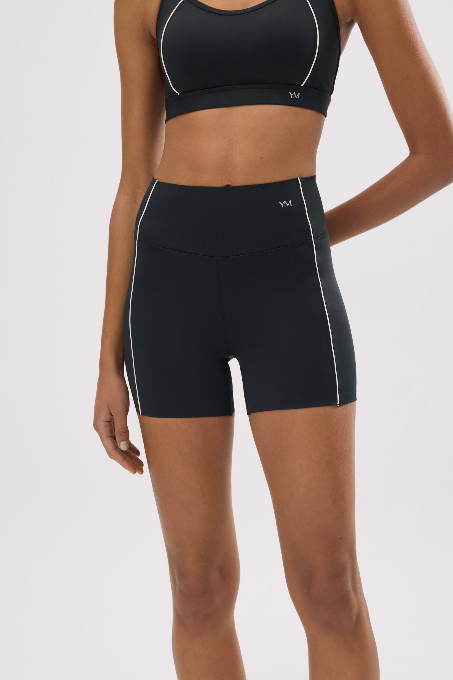 Leggings deportivos Compressive cortos efecto push-up negro