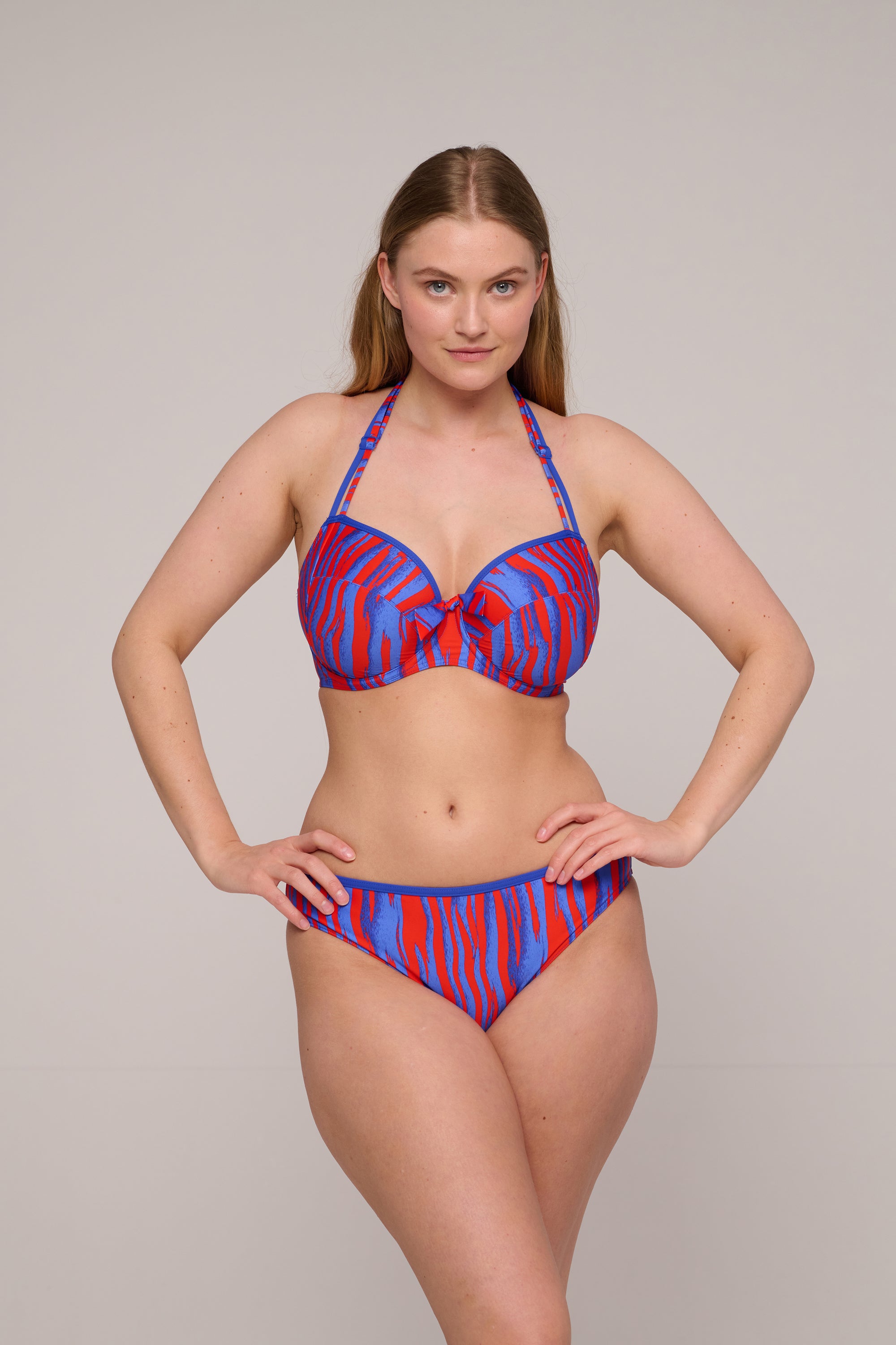 SKUDAI Wild stripes bikini copa entera