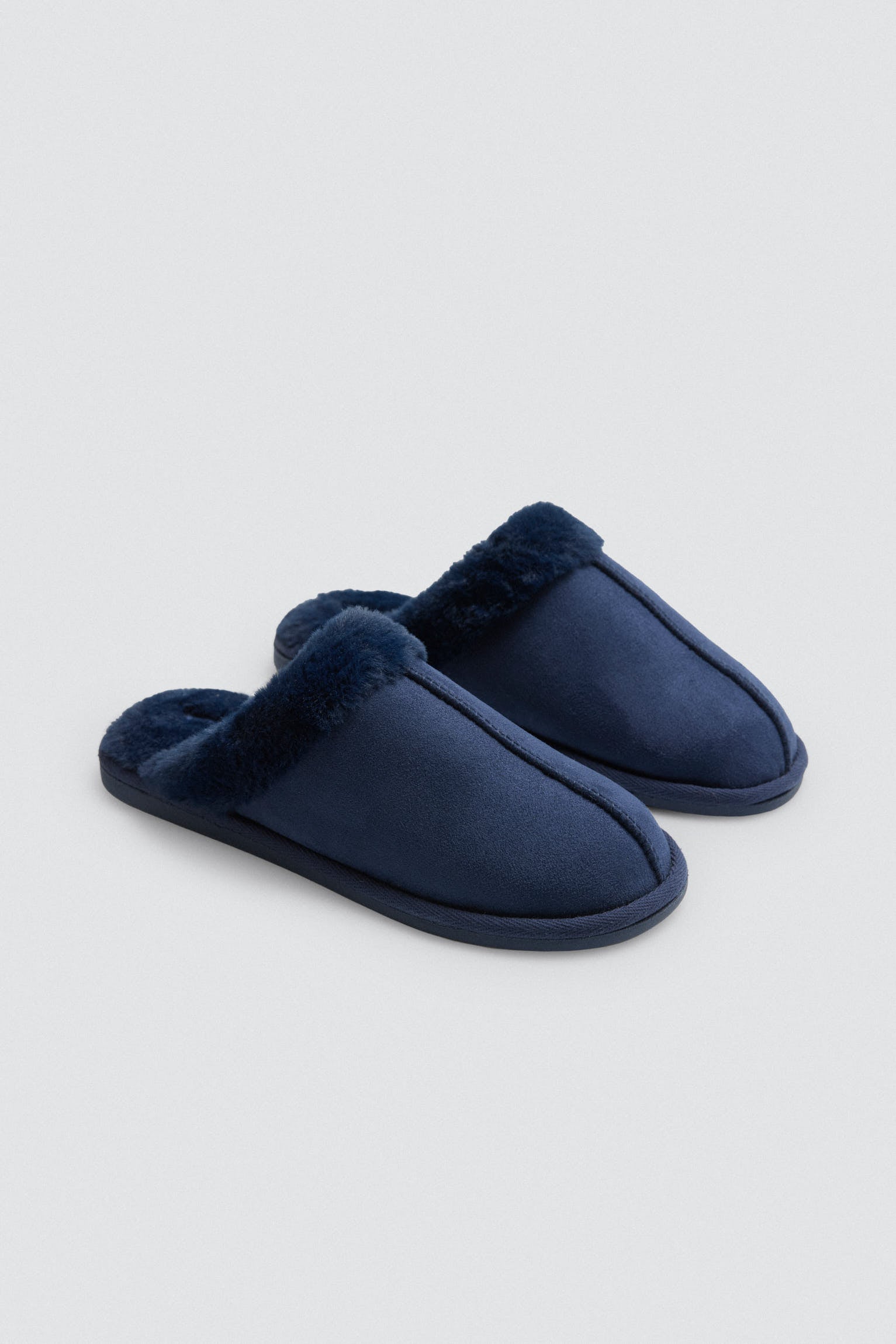 Zapatillas básicas con pelo marino