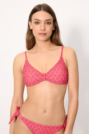 Conjunto bikini triángulo flores rosa y rojo copa B