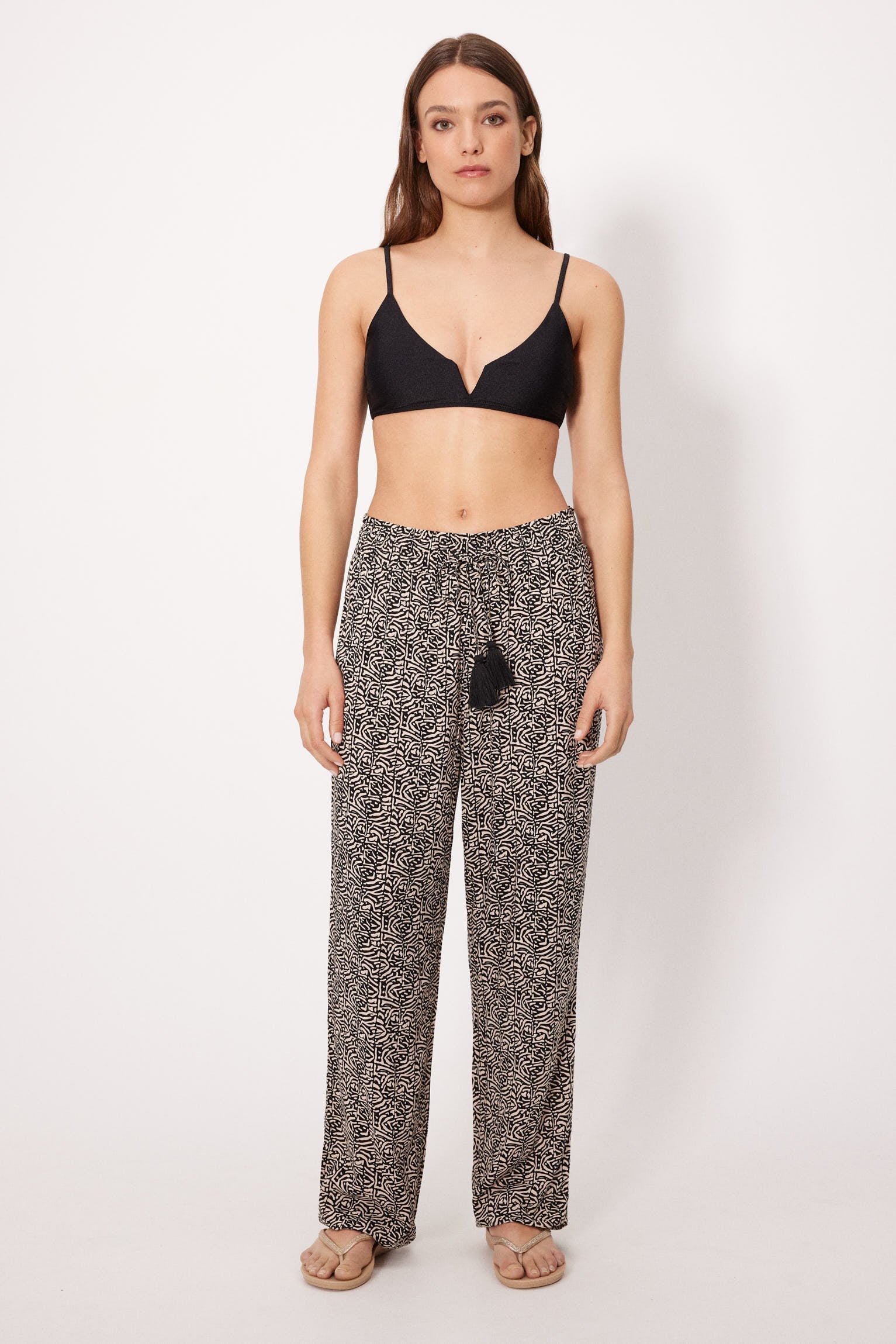 Pantalón largo ajustable estampado