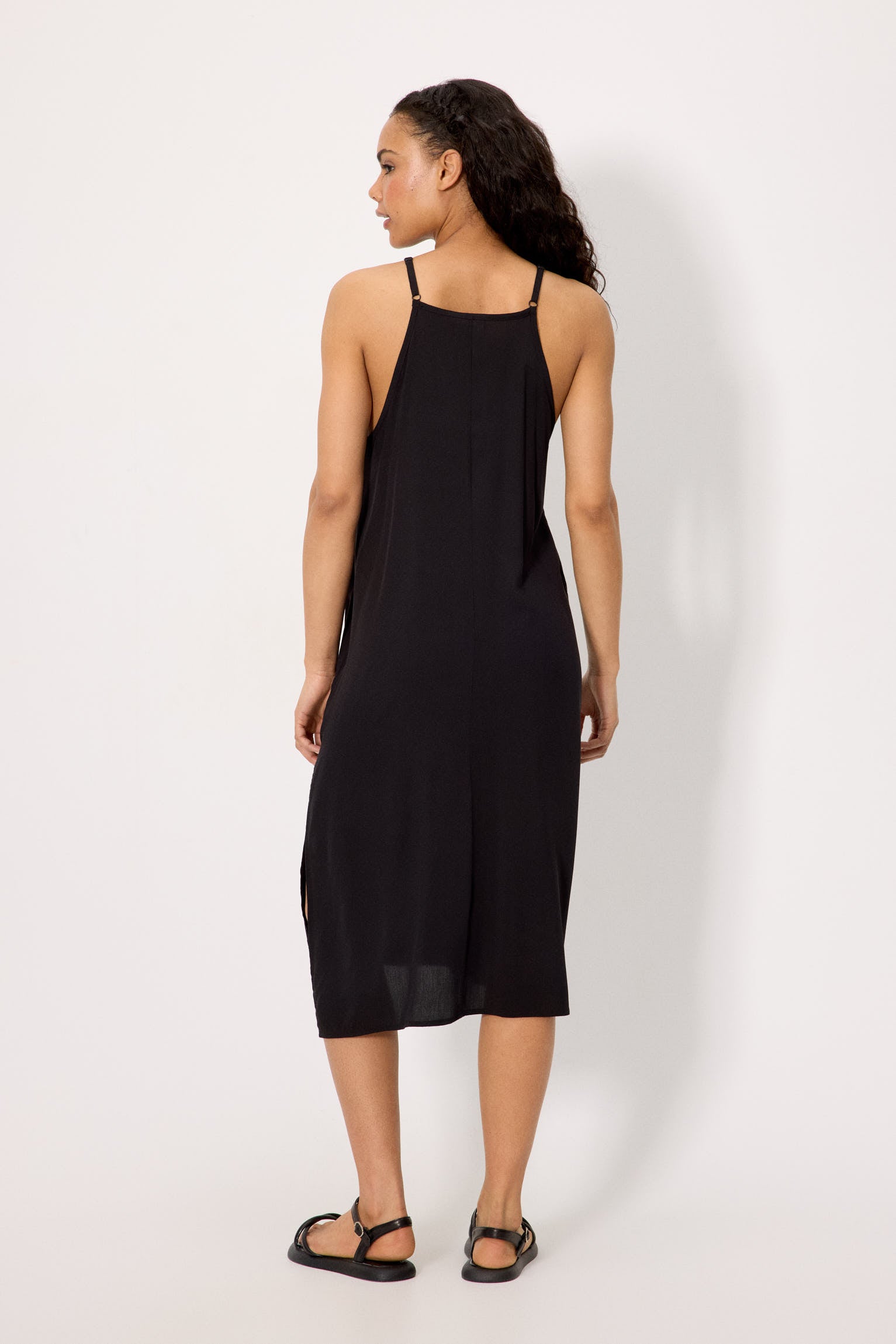 Vestido largo tirantes regulables negro