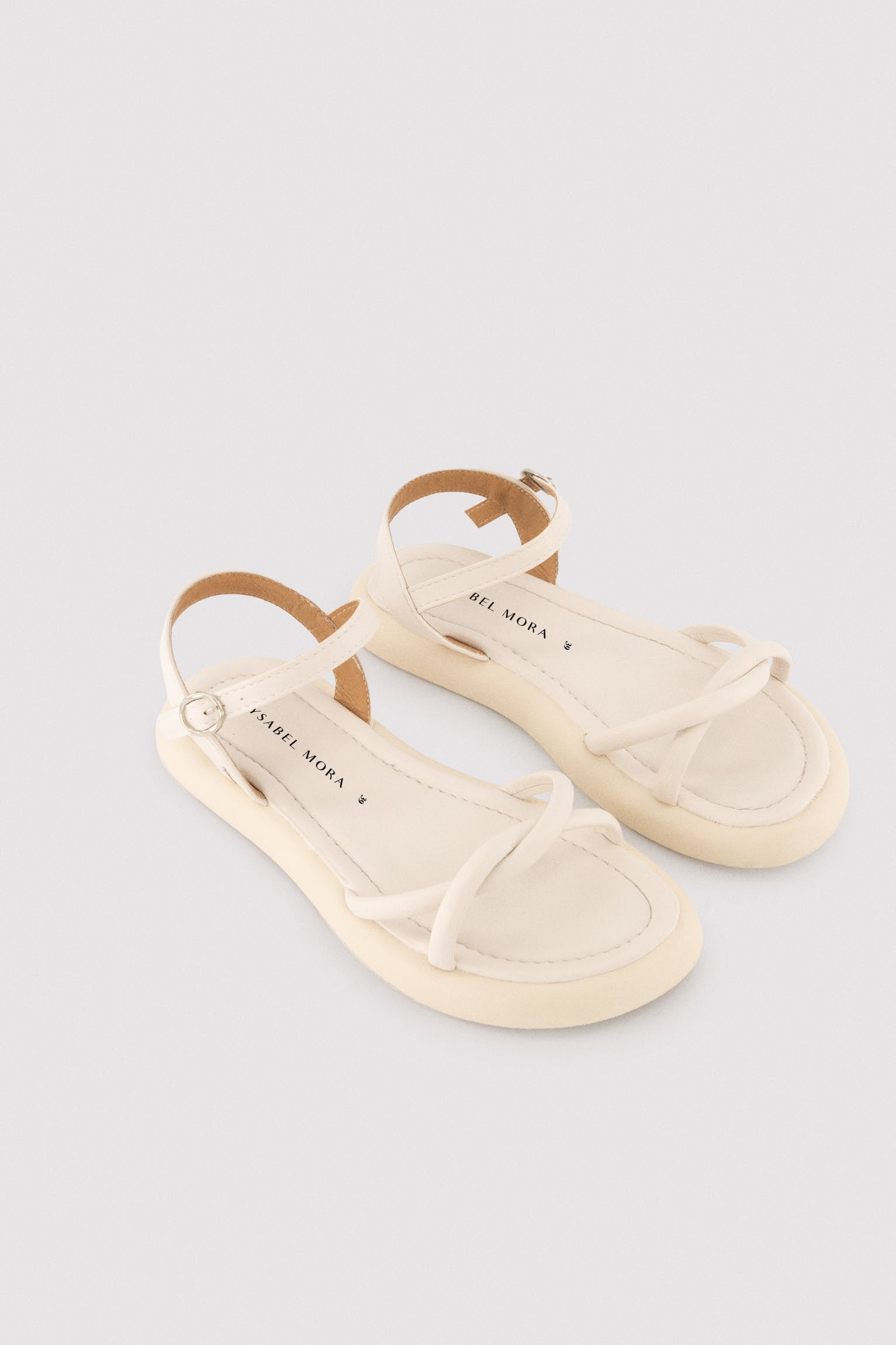 Sandalias casual marfil