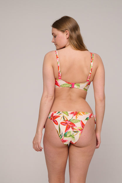TANZANIA Calm tropics bikini braga brasileña
