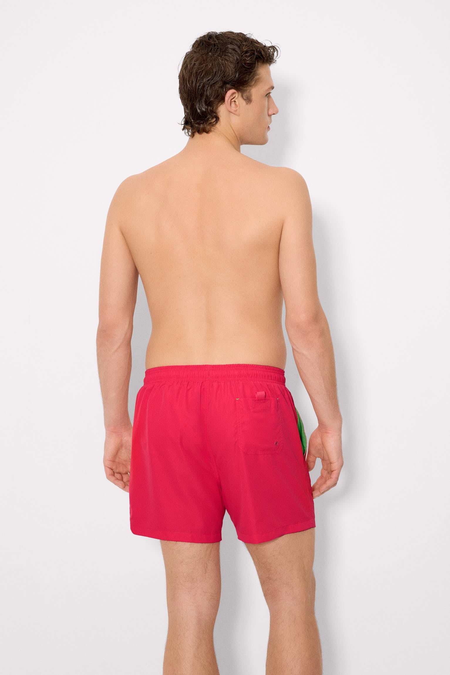 Bañador medio básico fucsia Sockarrats