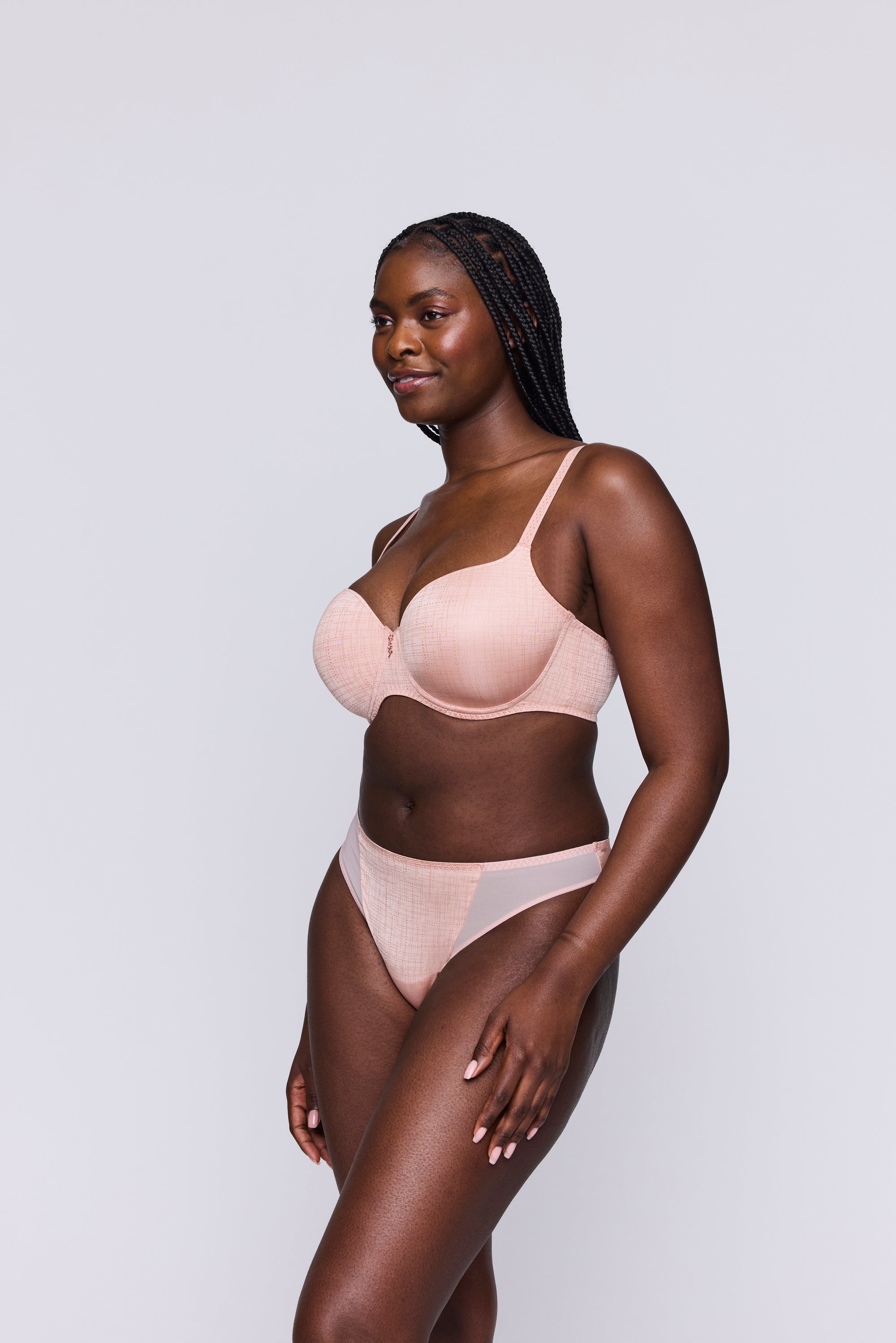 VENNERA Dusty Pink suj. con foam escote corazón