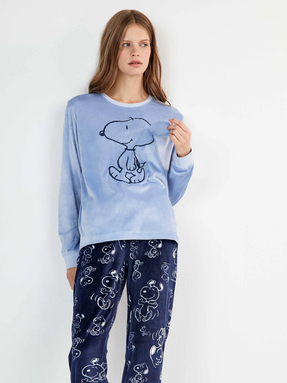 Pijama largo de Snoopy con pantalón estampado a contraste