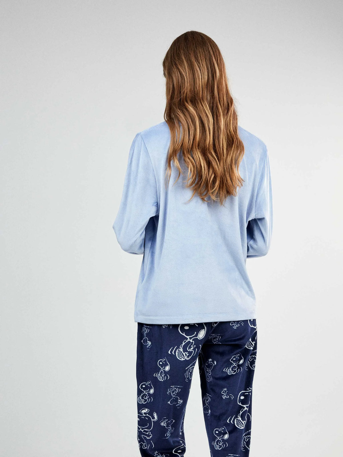 Pijama largo de Snoopy con pantalón estampado a contraste