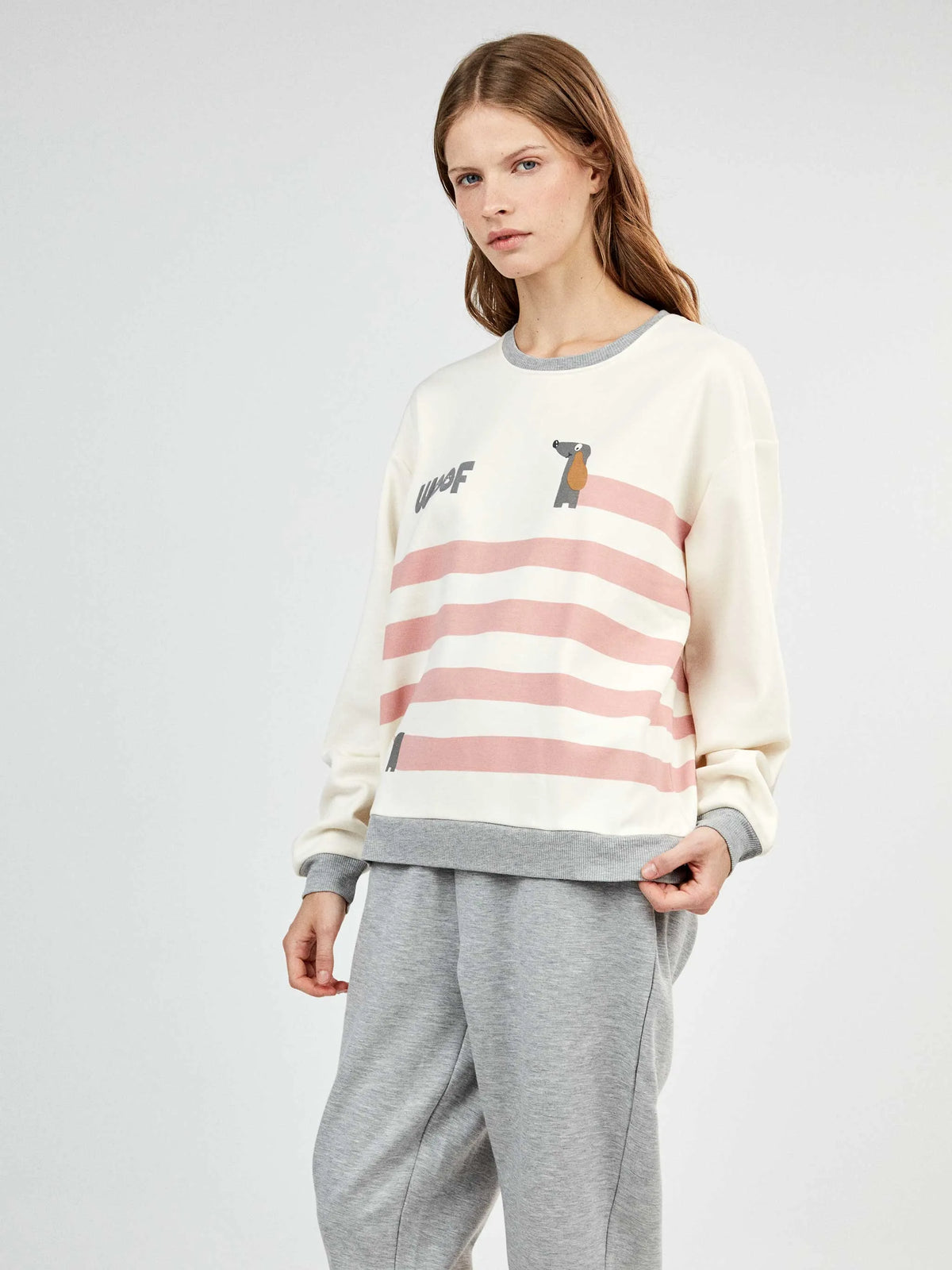 Pijama estampado en tejido de felpa elástica
