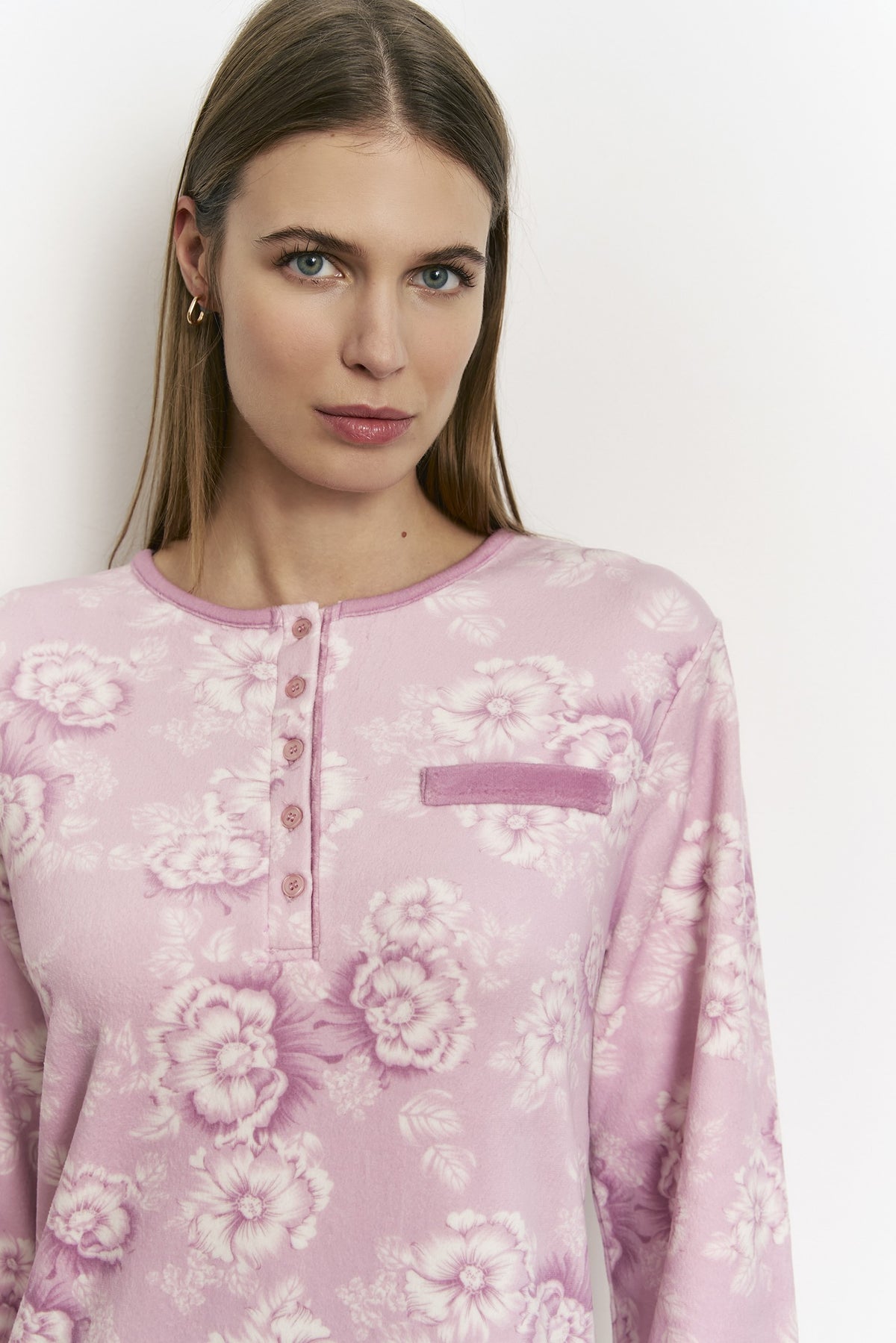 Camisón manga larga de terciopelo elástico