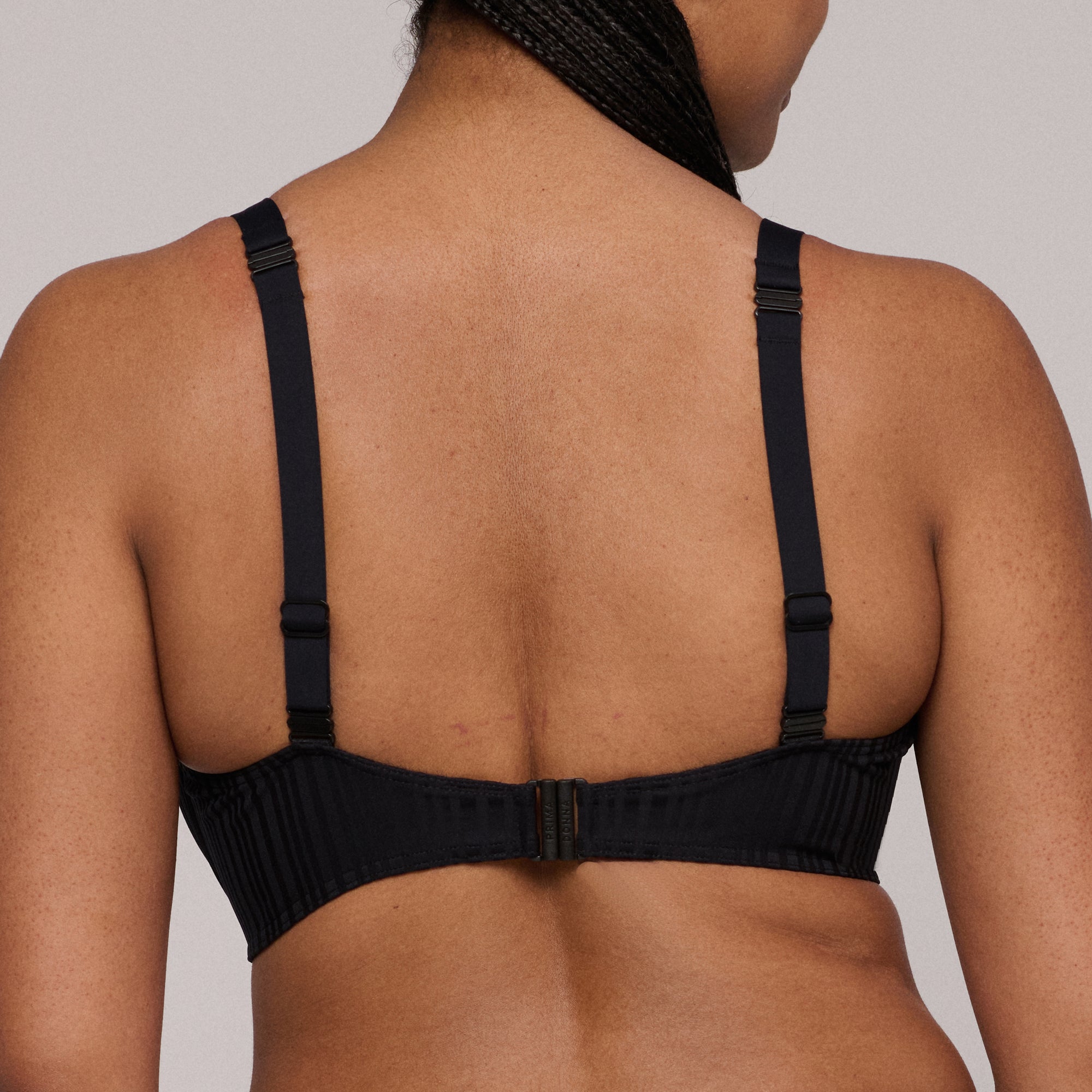 KIRUNA negro bikini balconet con foam