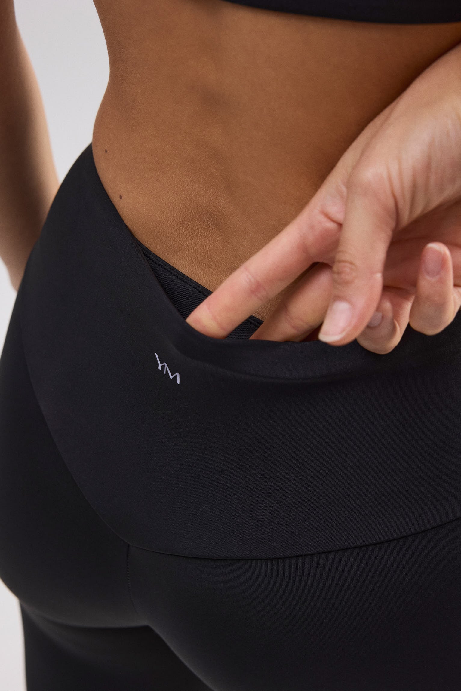 Leggings deportivos capri negro