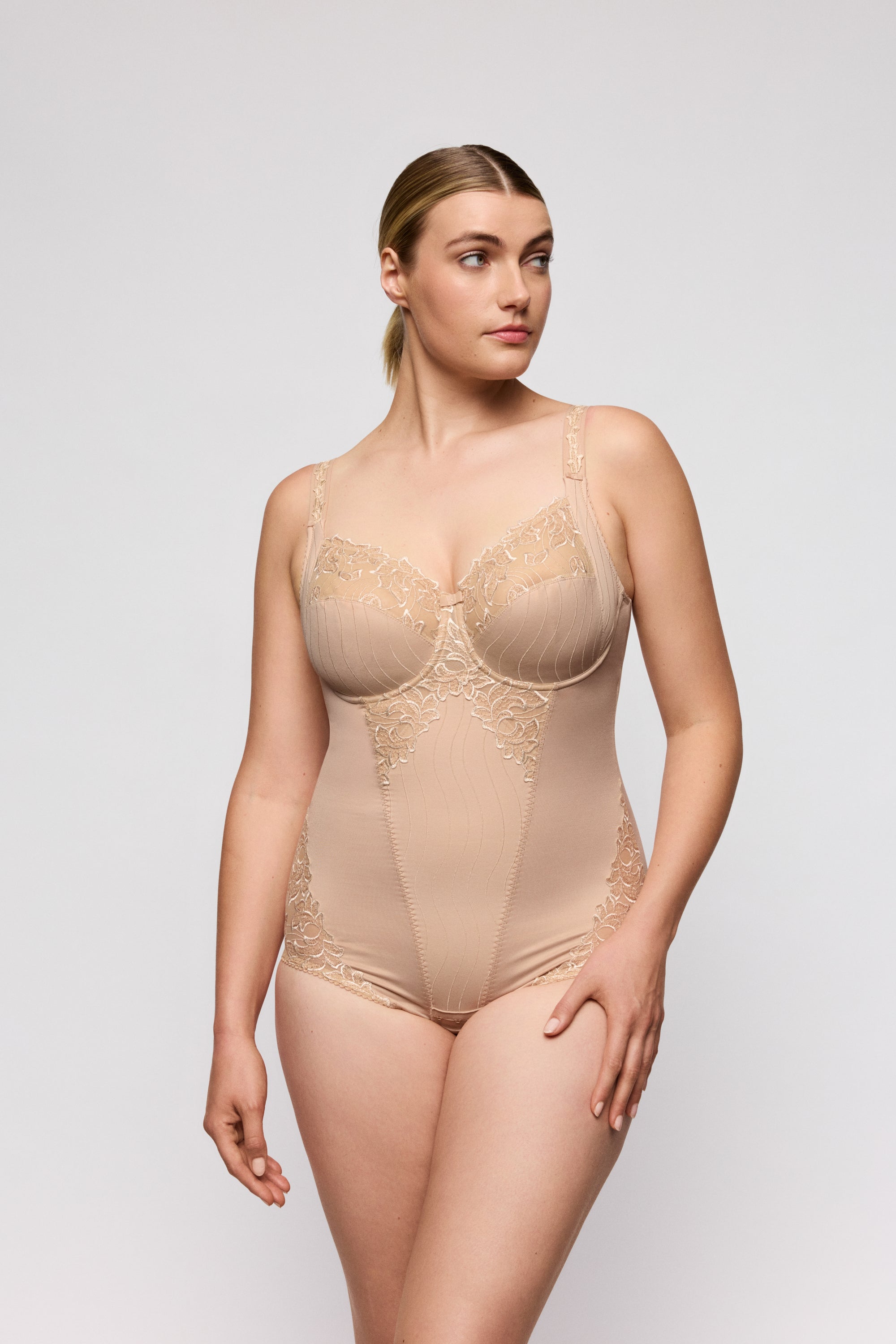 DEAUVILLE cafe con leche body de copa entera