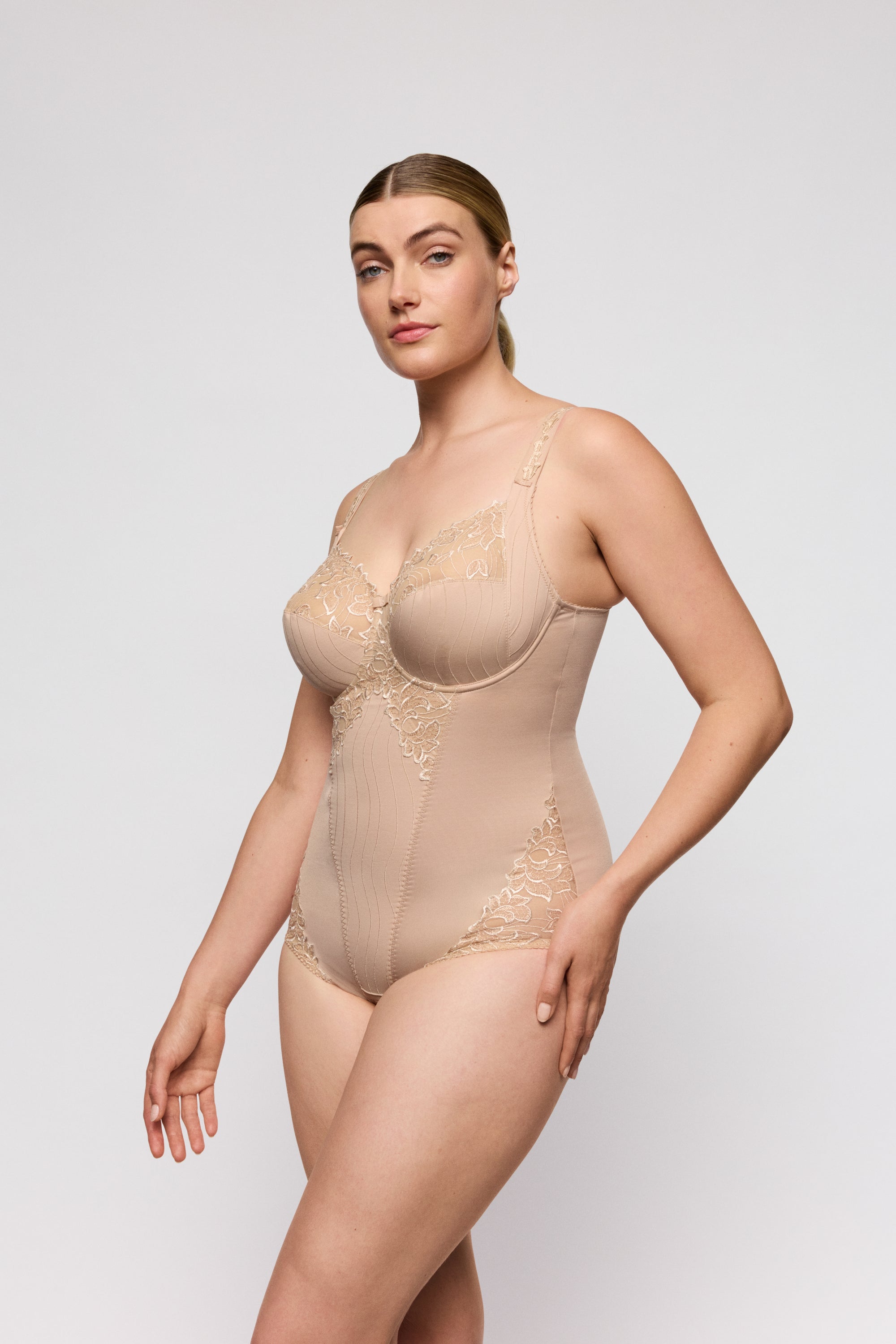 DEAUVILLE cafe con leche body de copa entera