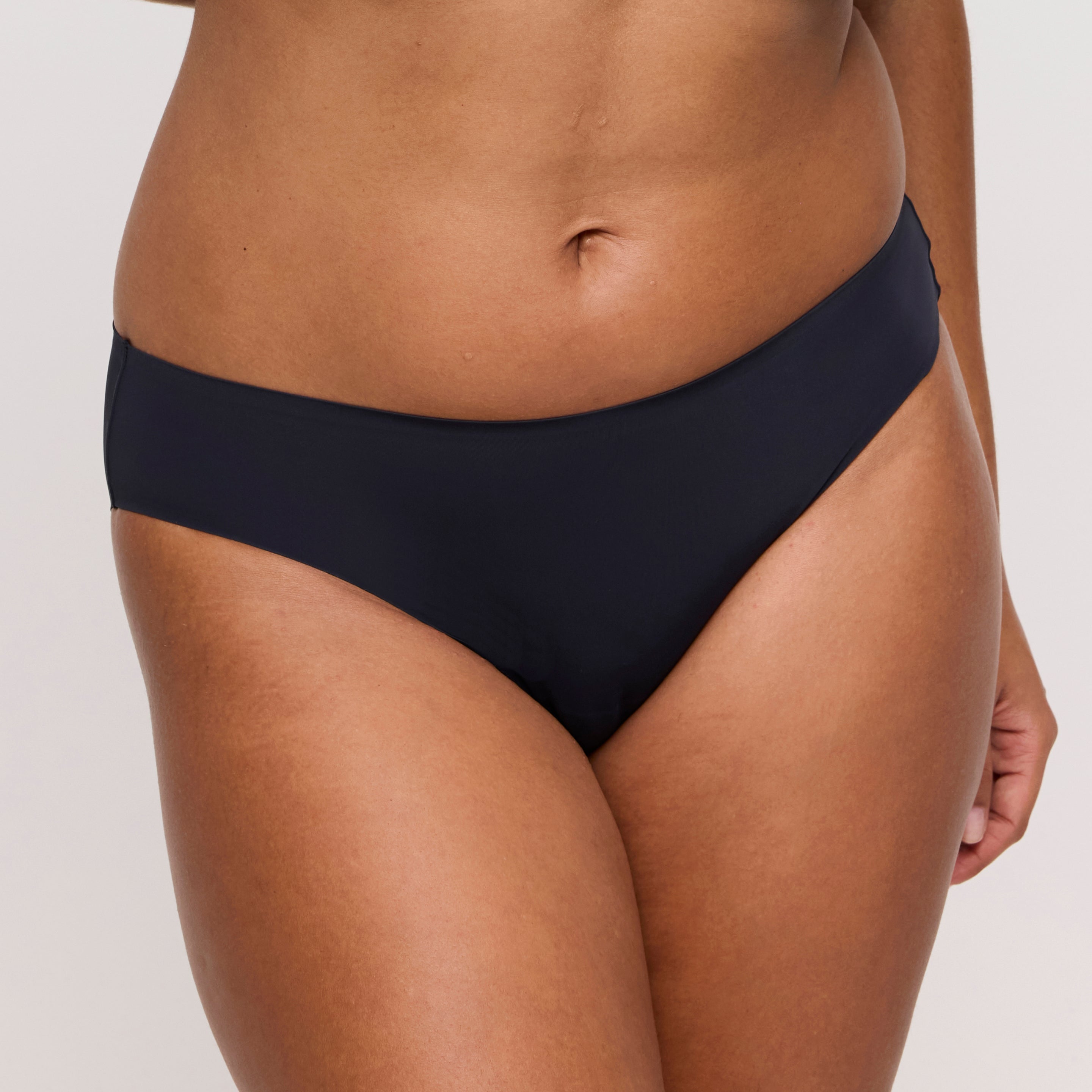 FIGURAS Carbon braga bikini