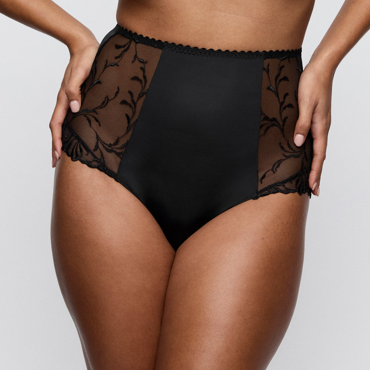 SOLISSE negro braga especial