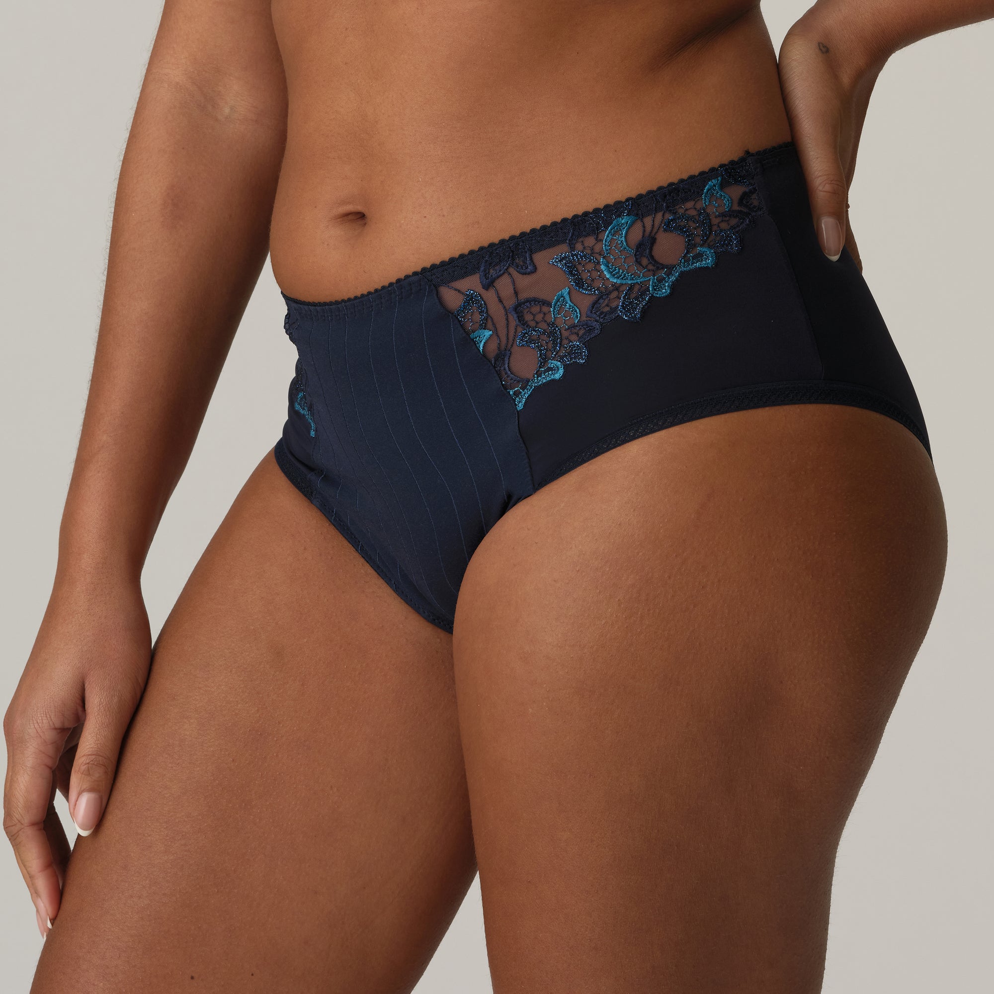 DEAUVILLE velvet blue braga alta