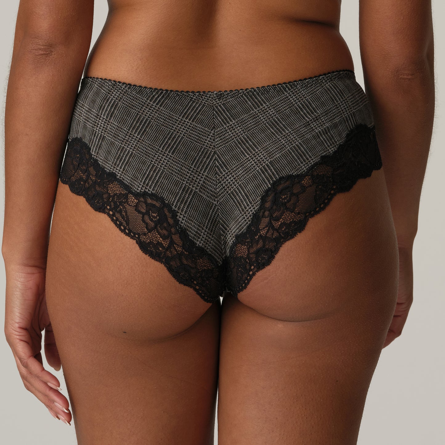 MADISON Black Tailor hotpants