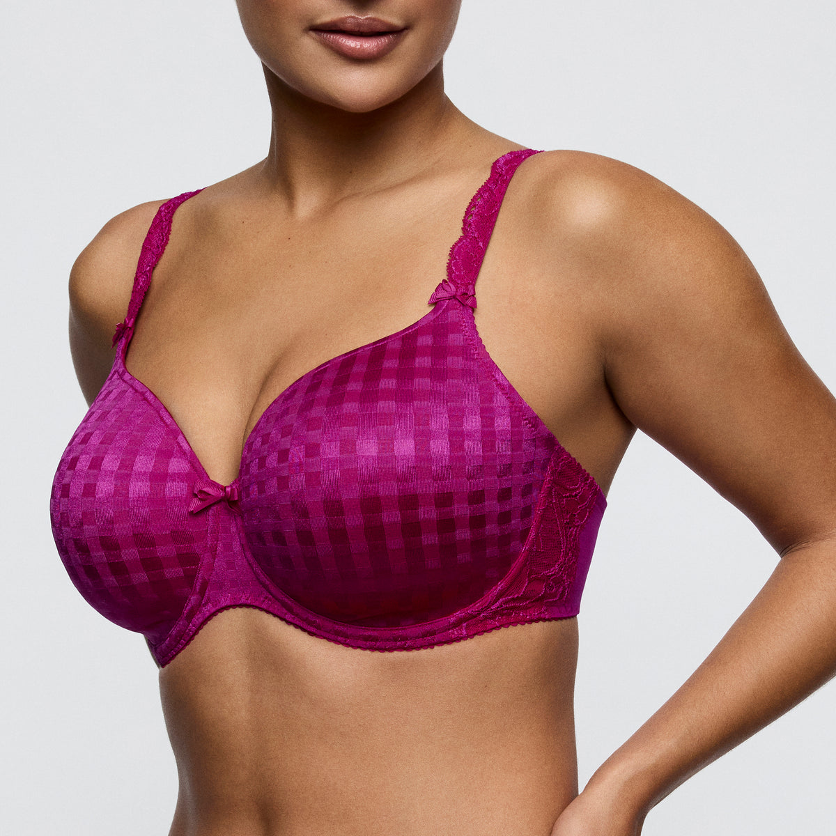 MADISON wild rose suj. con foam escote corazón
