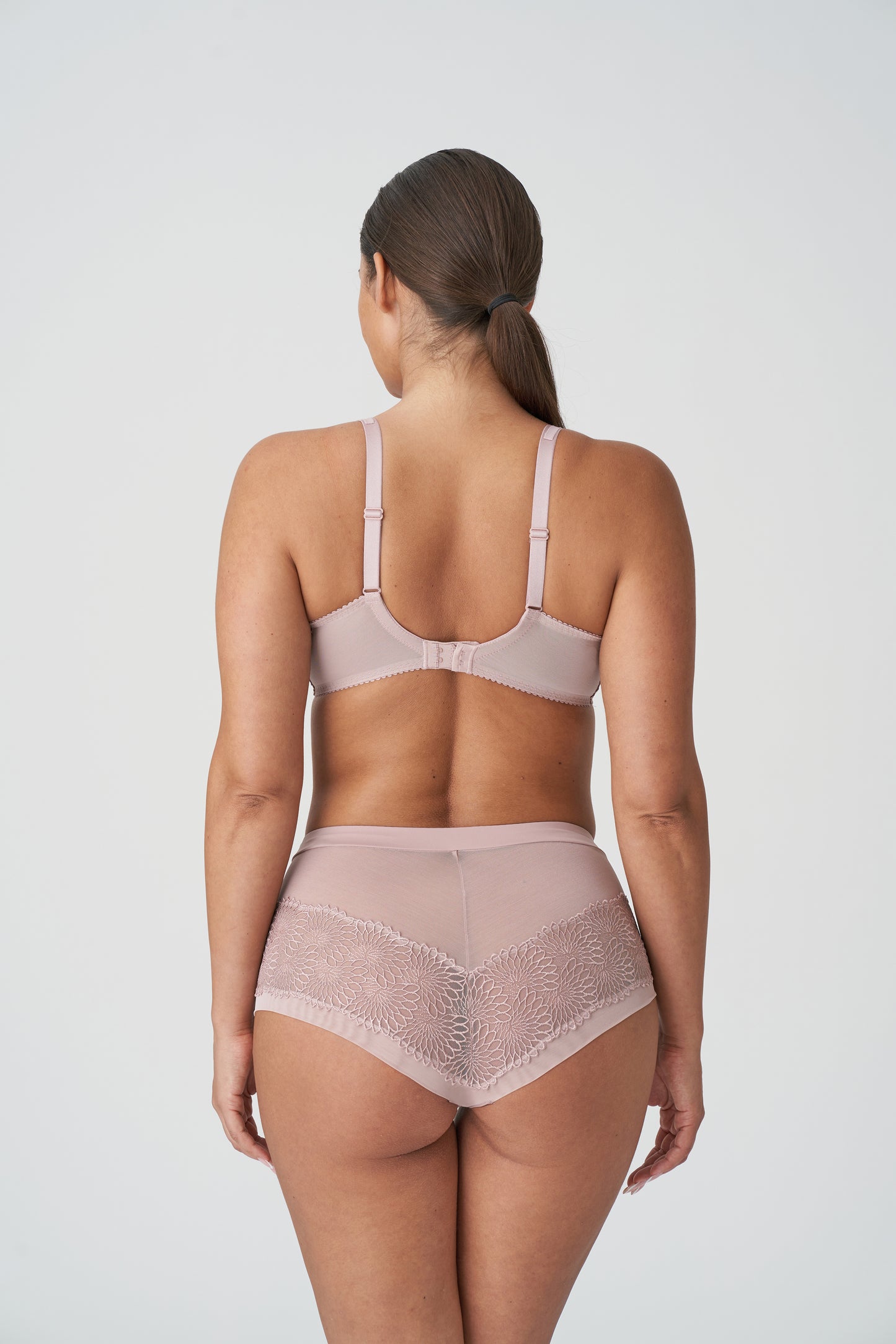 SOPHORA Bois de Rose hotpants