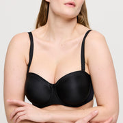 SATIN negro suj. sin tirantes sin foam