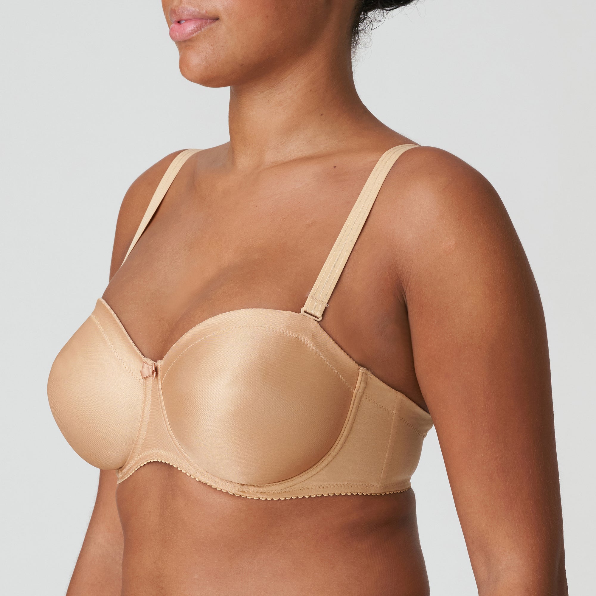 SATIN cognac suj. sin tirantes sin foam