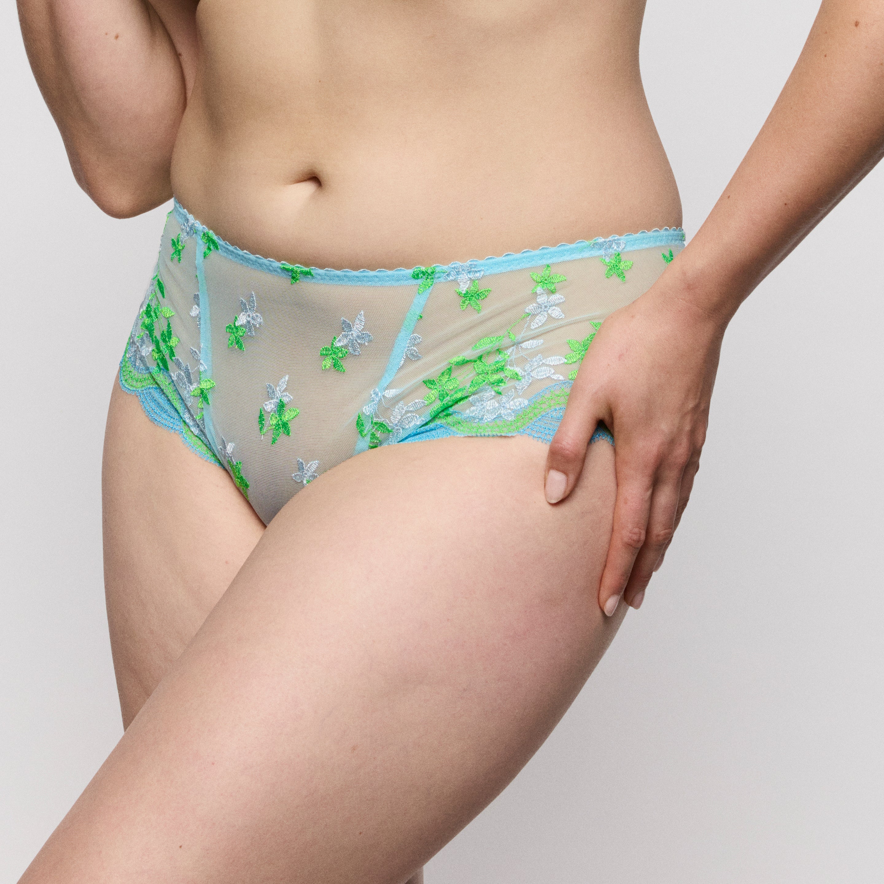 CALA LUNA Ice Dream tanga de lujo