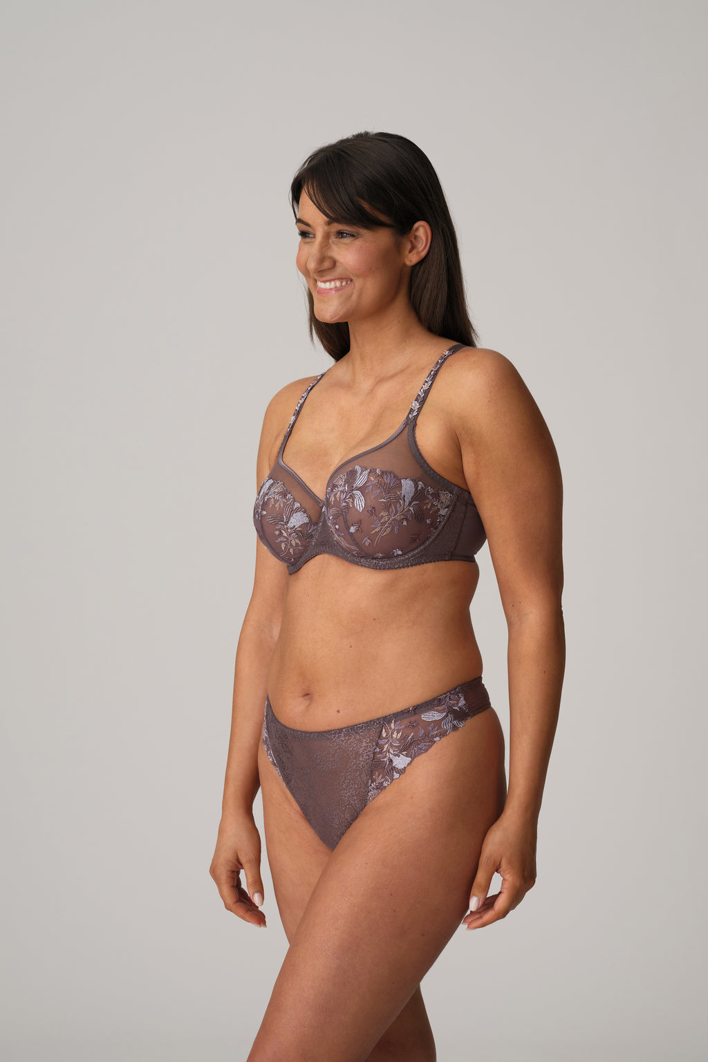 MOHALA eye shadow tanga
