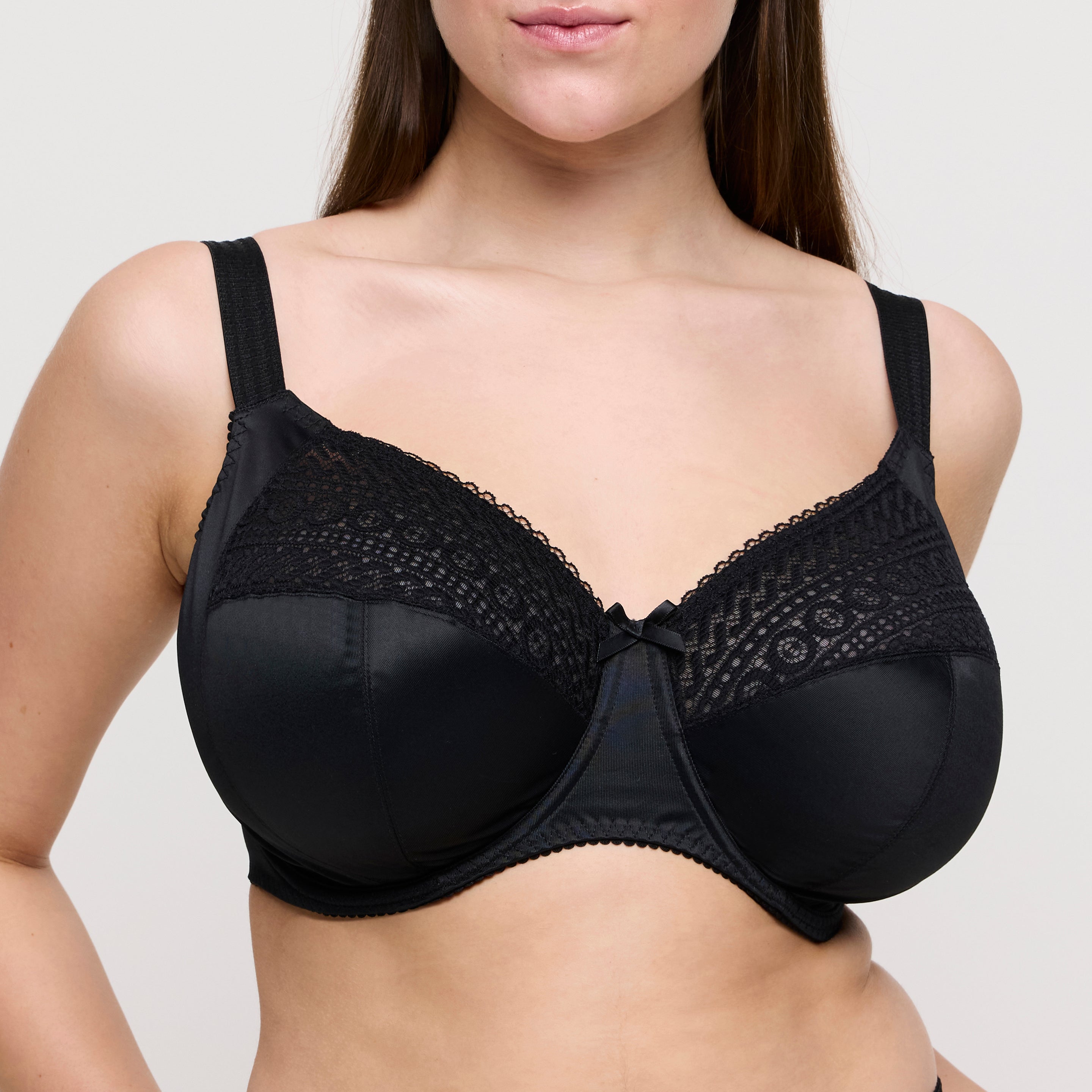 MONTARA Negro sujetador copa entera