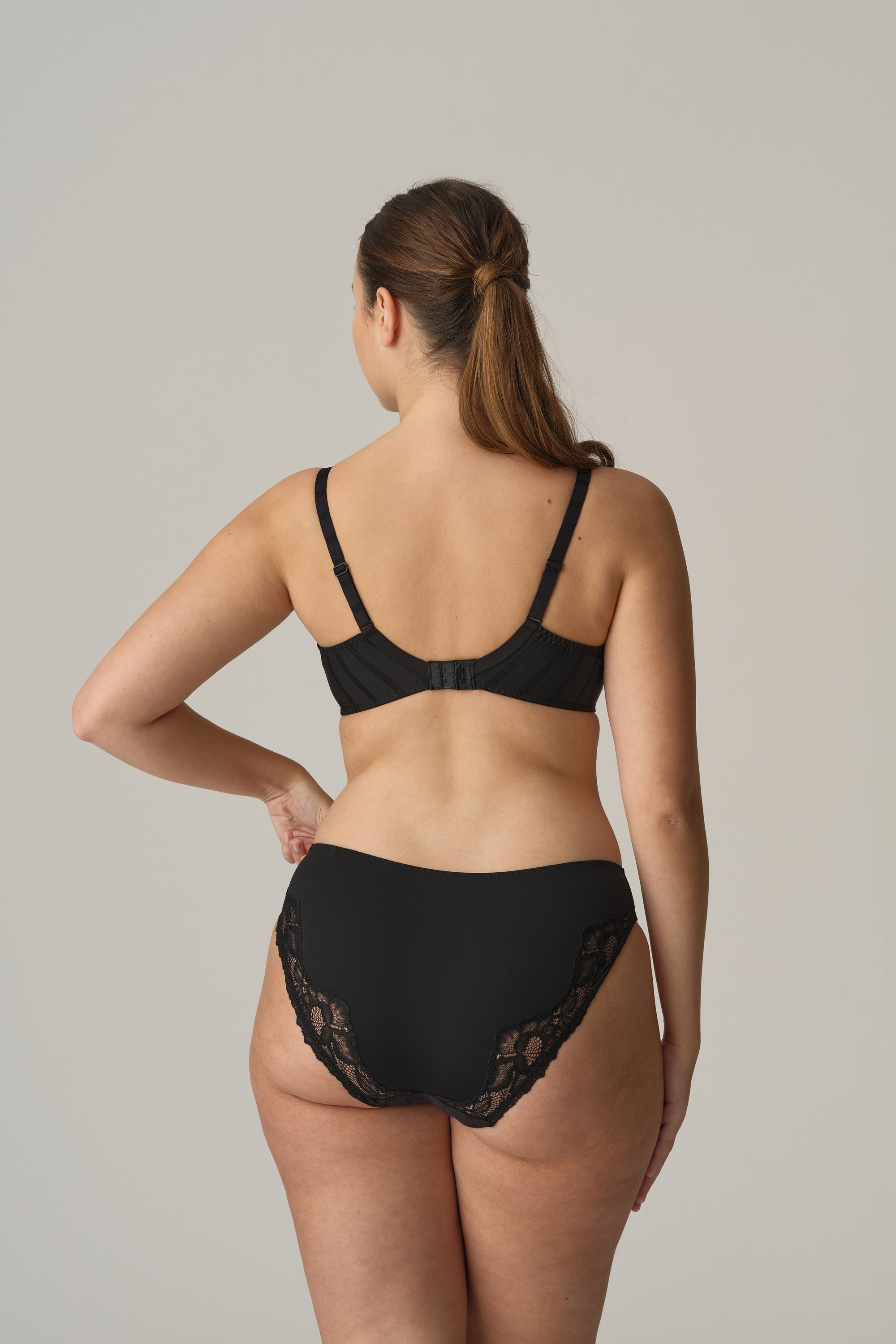 MALDIVES negro braga bikini