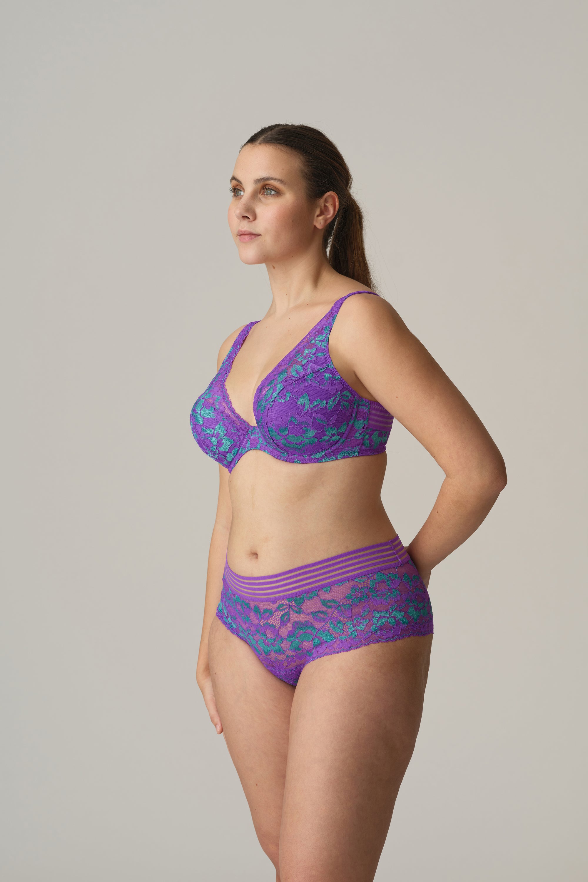 VERAO Italian Acai hotpants