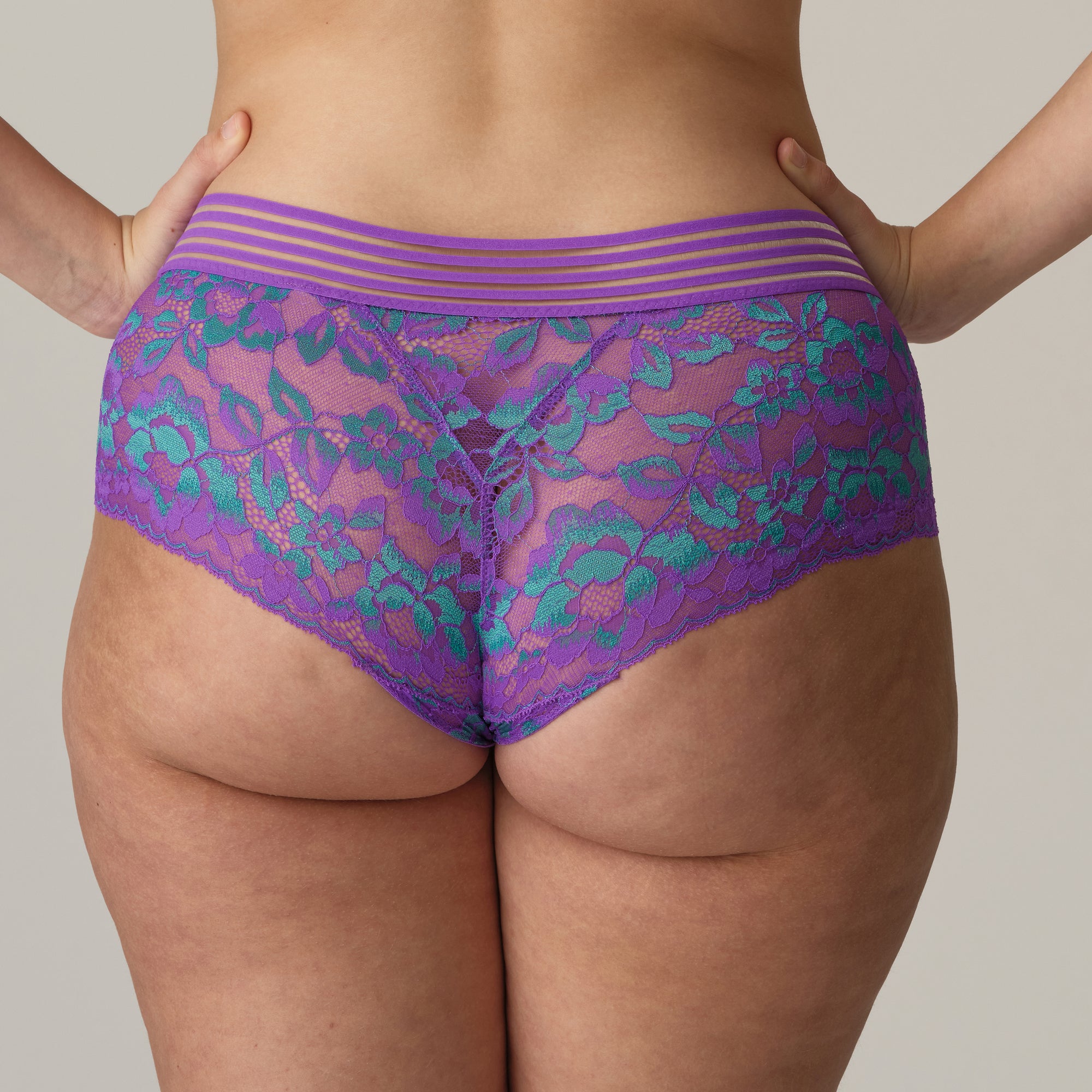 VERAO Italian Acai hotpants