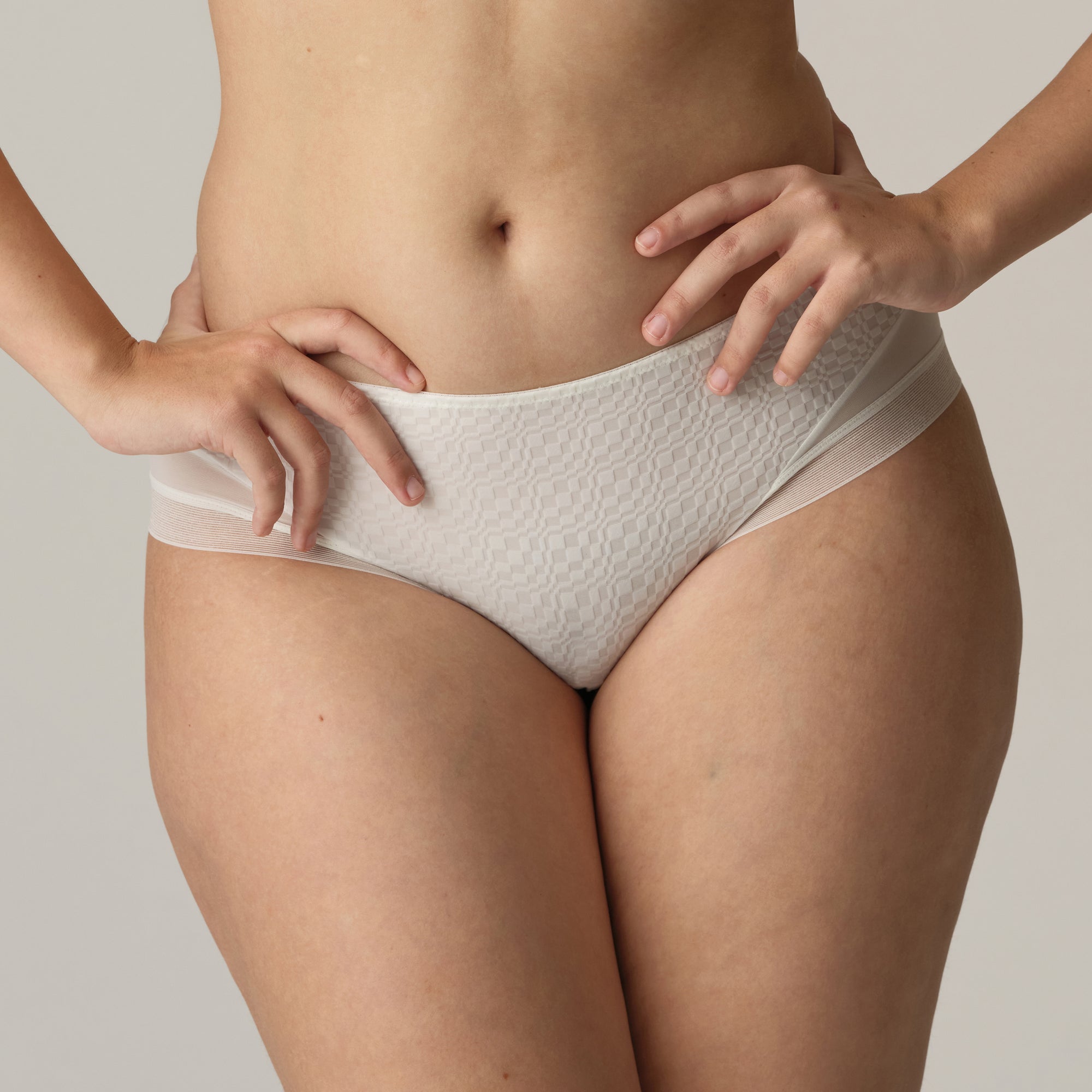 YELAPA natural hotpants