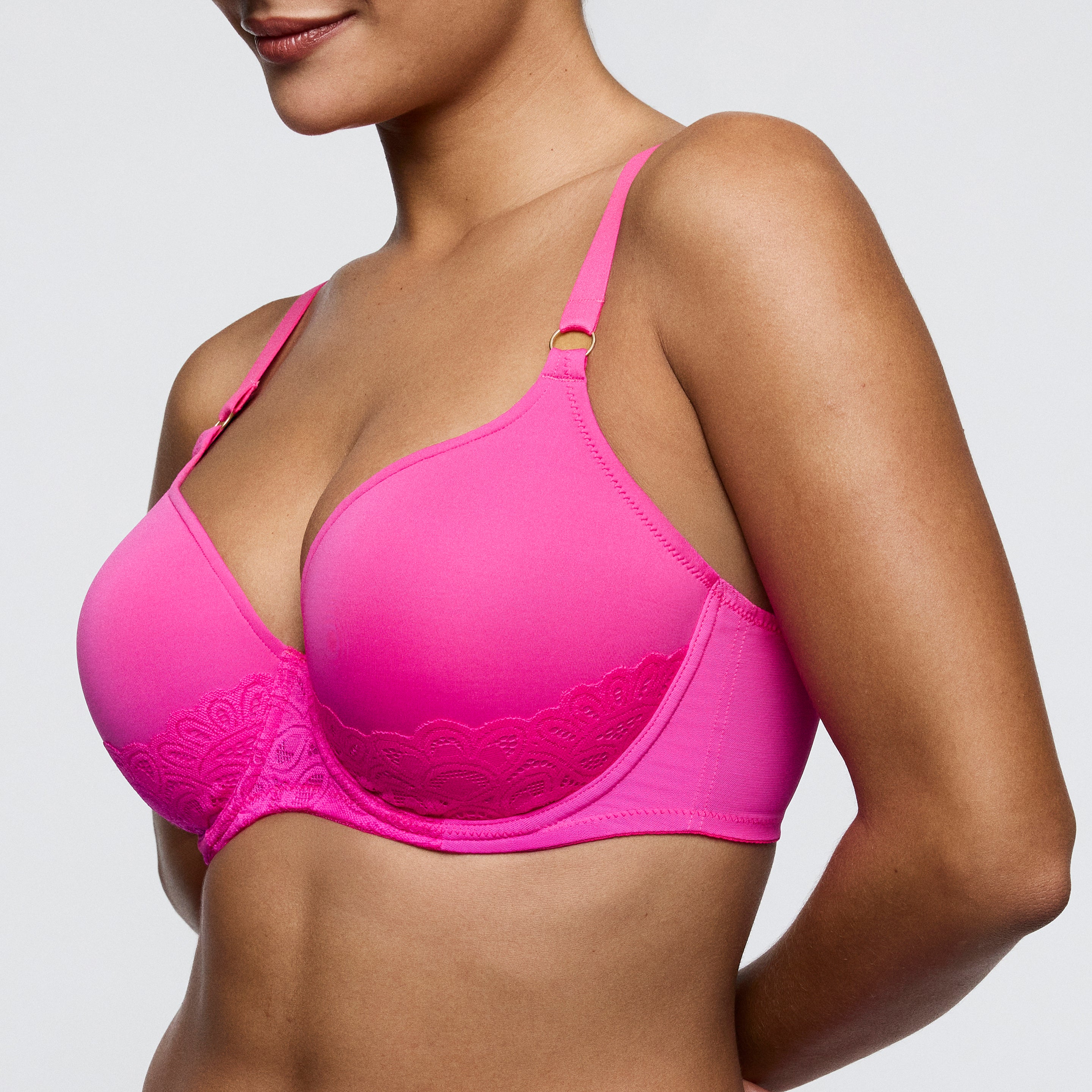 DEAR NIGHT Influencer Pink suj. con foam escote corazón